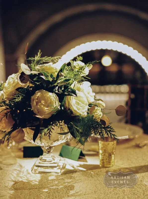Traditional, Chicago Cultural Center, Centerpiece.jpg
