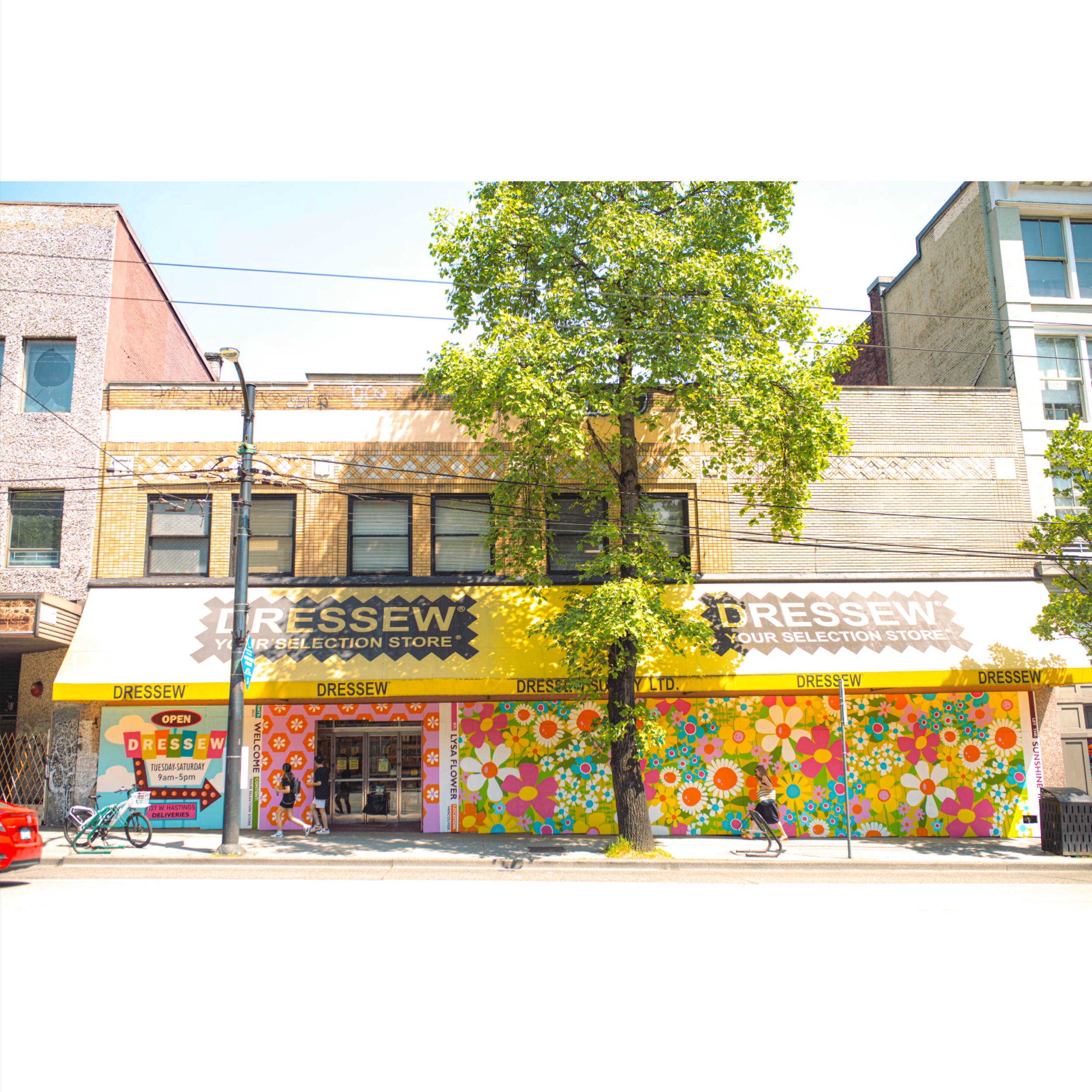 23_dressew mural photos_web_79_web [Recovered]-01.png
