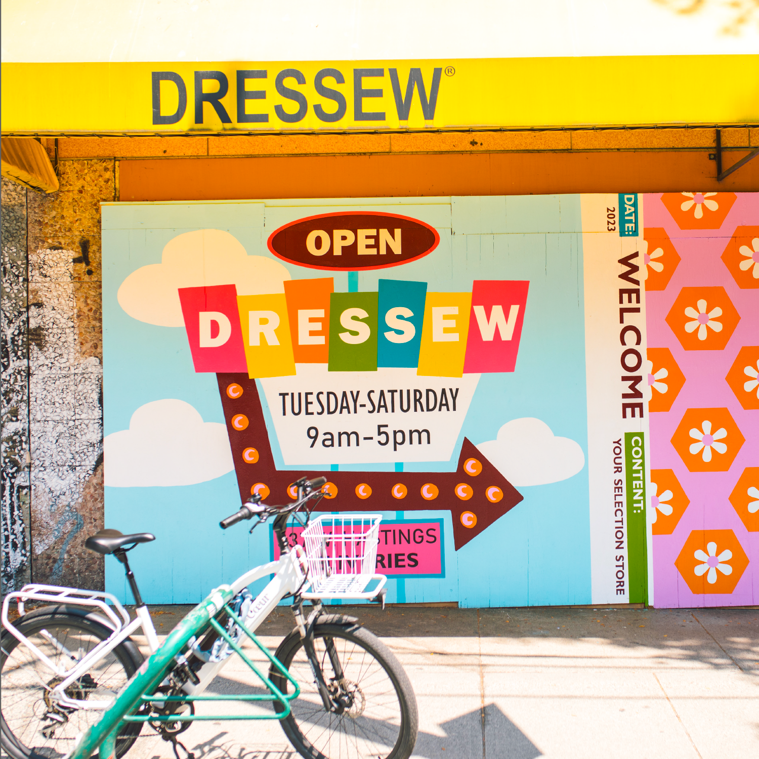 23_dressew mural photos_82_web-01.png