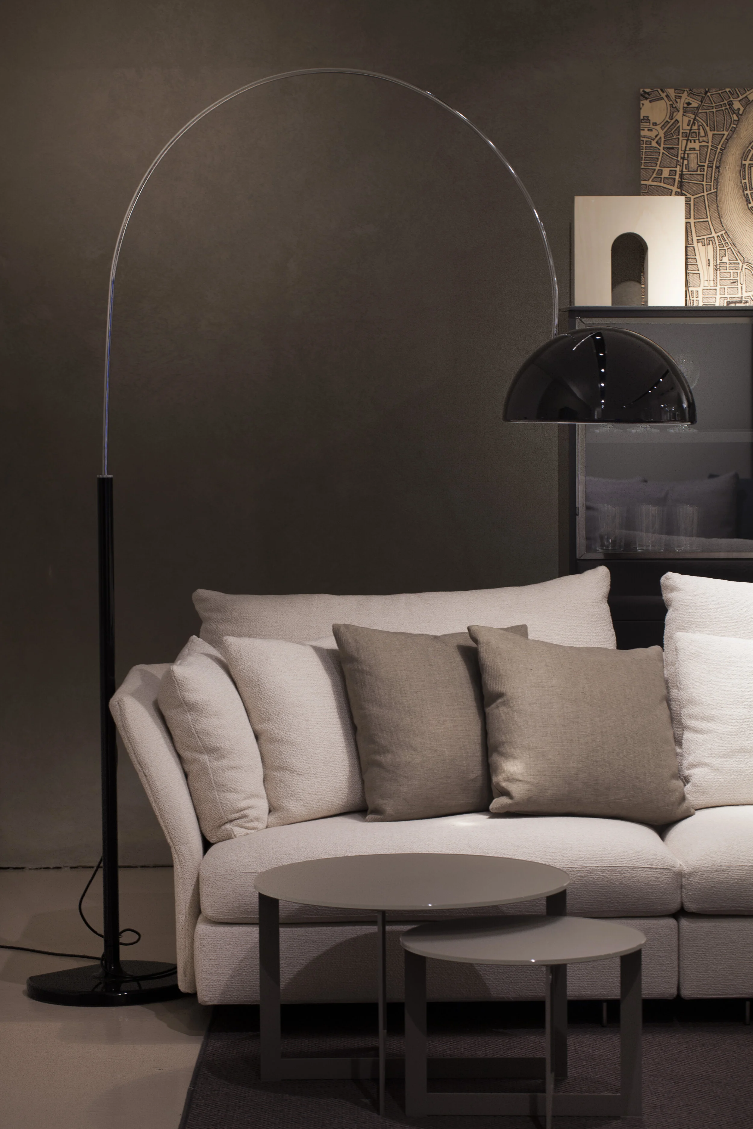 Molteni show room (20) copy.jpg