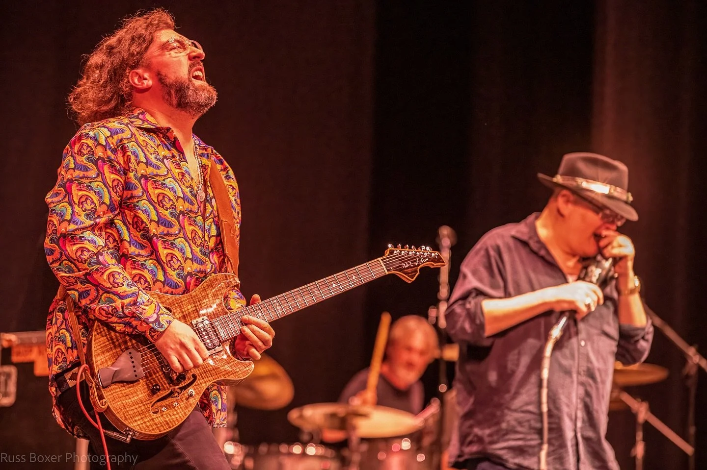 Be sure to get your tickets for @bluestraveler at @raviniafestival JULY 26th in Highland Park, IL! 😸🎸🤘

#bluestraveler #raviniafestival #highlandparkil #rocknroll #johnpopper #chankinchla #legends