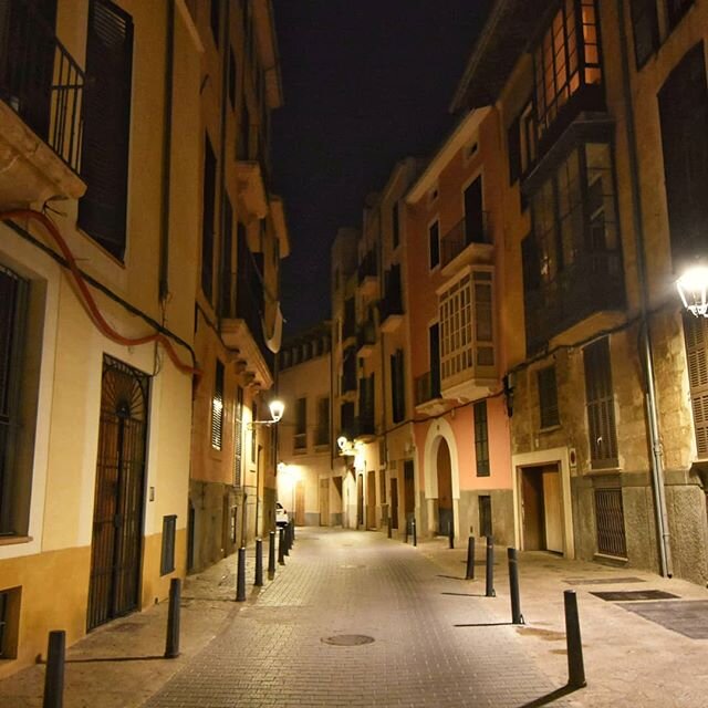 The capital city of the Balearic Islands, Palma de Mallorca, has many layers that reveal themselves if you know where to look. The old town is dominated by the cathedral (started 1229), the Royal Palace of La Amudaina (circa 1309), and narrow winding