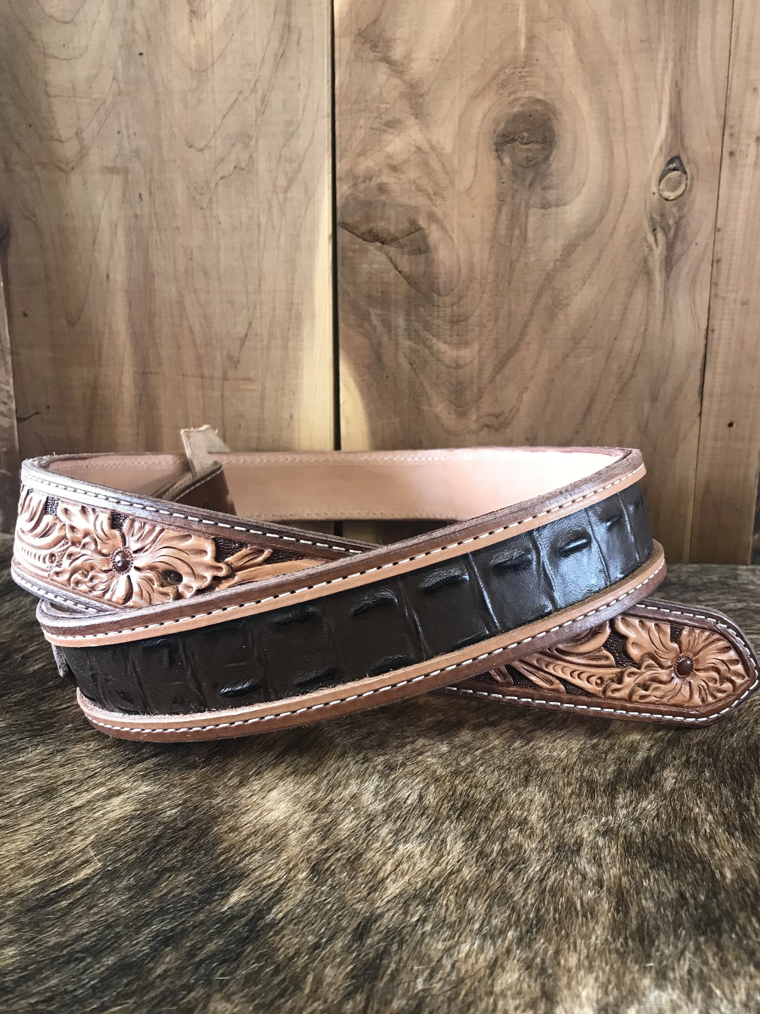 7FC74DB5-5248-43E9-AD51-CAE7078C1350