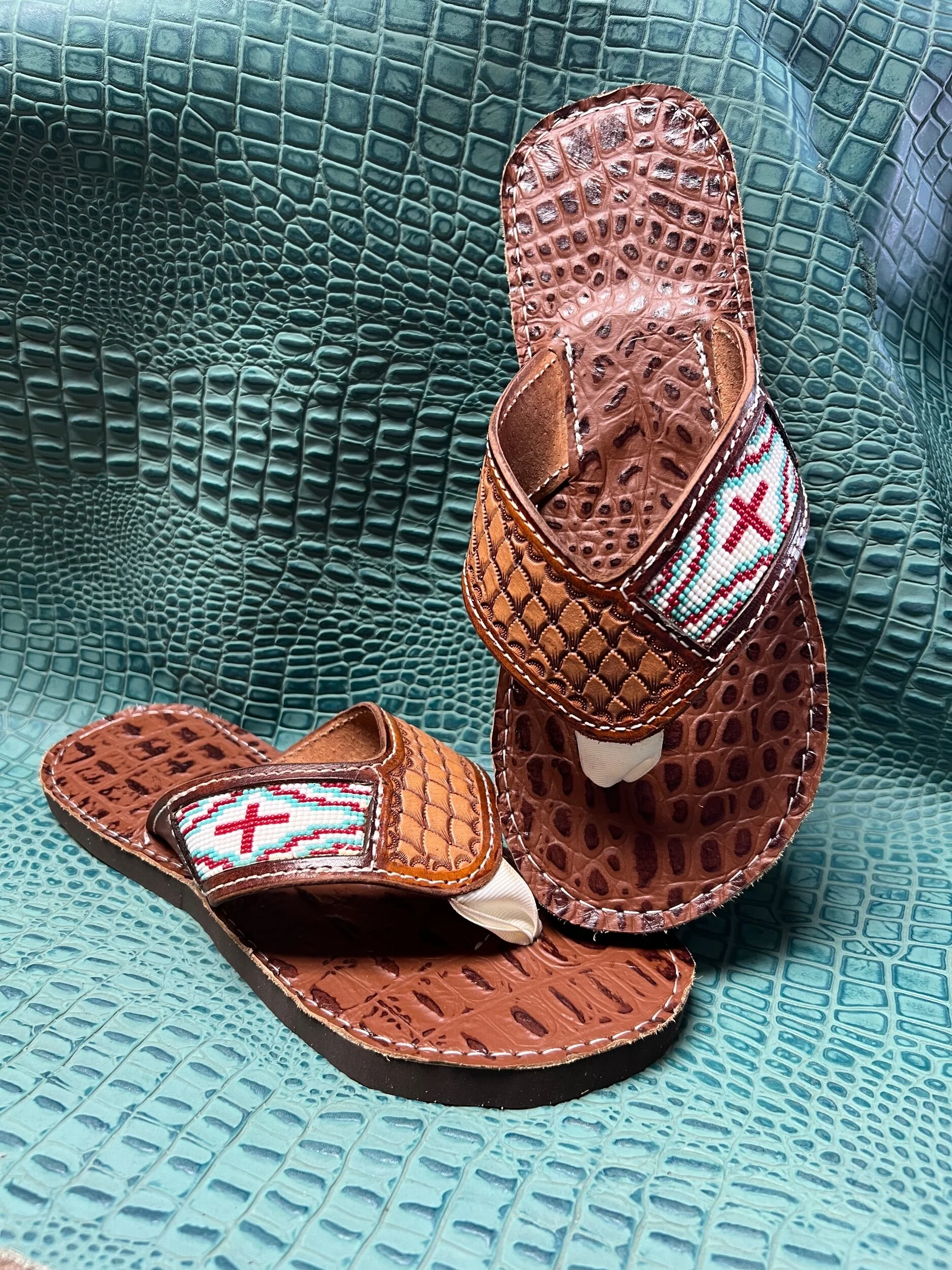 AD43C6CA-E4E3-40FA-B821-94601B7AF364