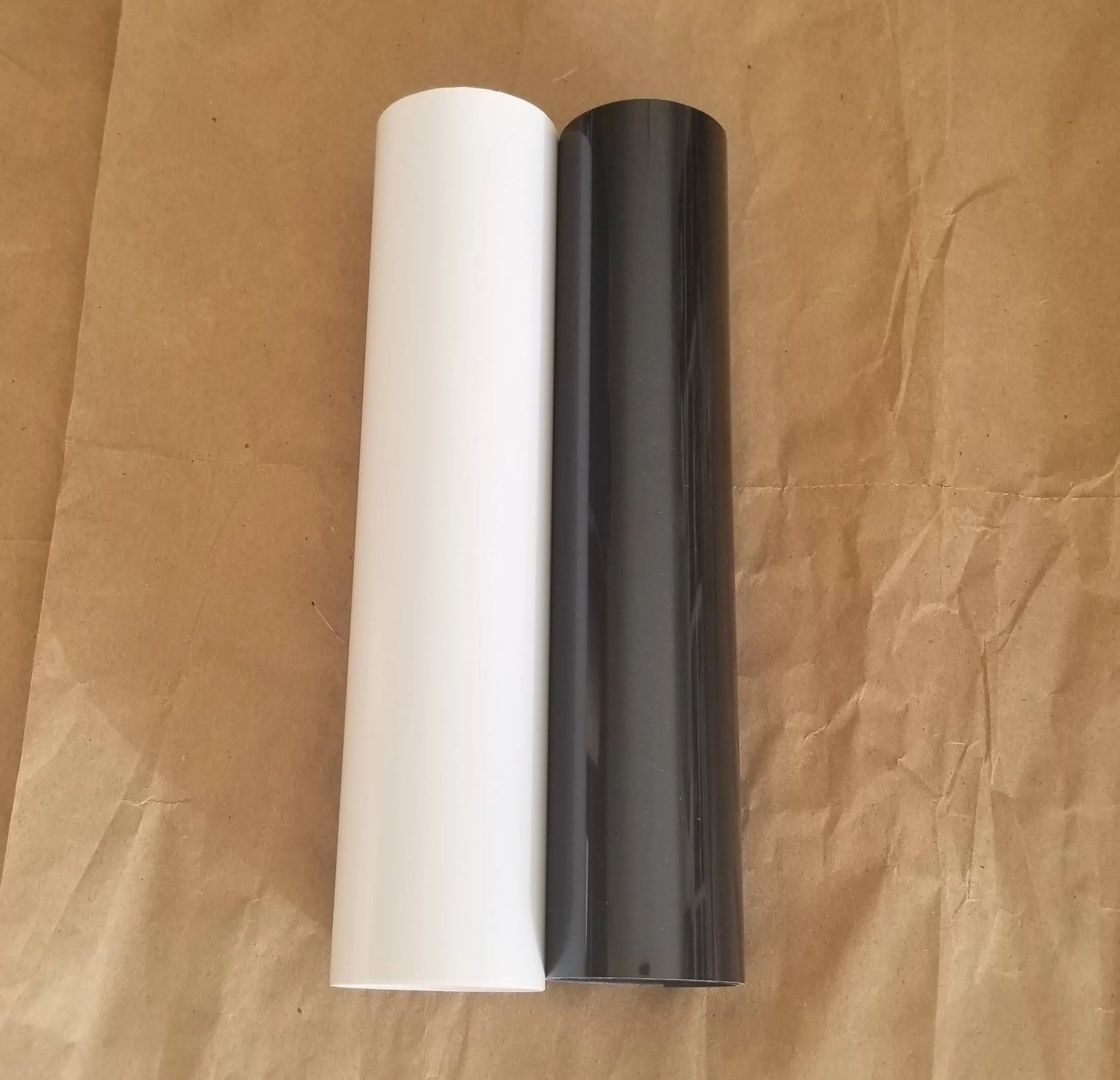 Black and white 01.jpg