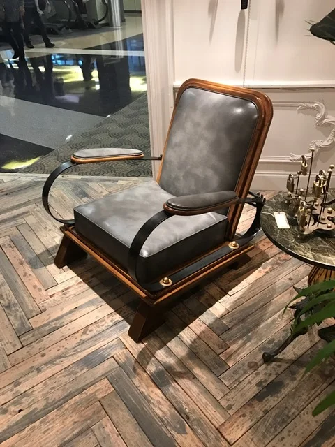 This one stole the show! Super steampunk adjustable with a little bit of creepy dentist chair vibe to it! Totally loving this piece!