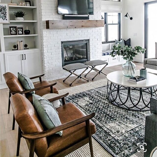 I&rsquo;ve loved layering rugs lately. A lot of times a really cool vintage rug is amazing but just not large enough!
.
#bachelorpad #bachelorpads #bachelorpaddesign #bachelorpadoregon #designformen #mancavedecor #designermancave #interiorsformen #de
