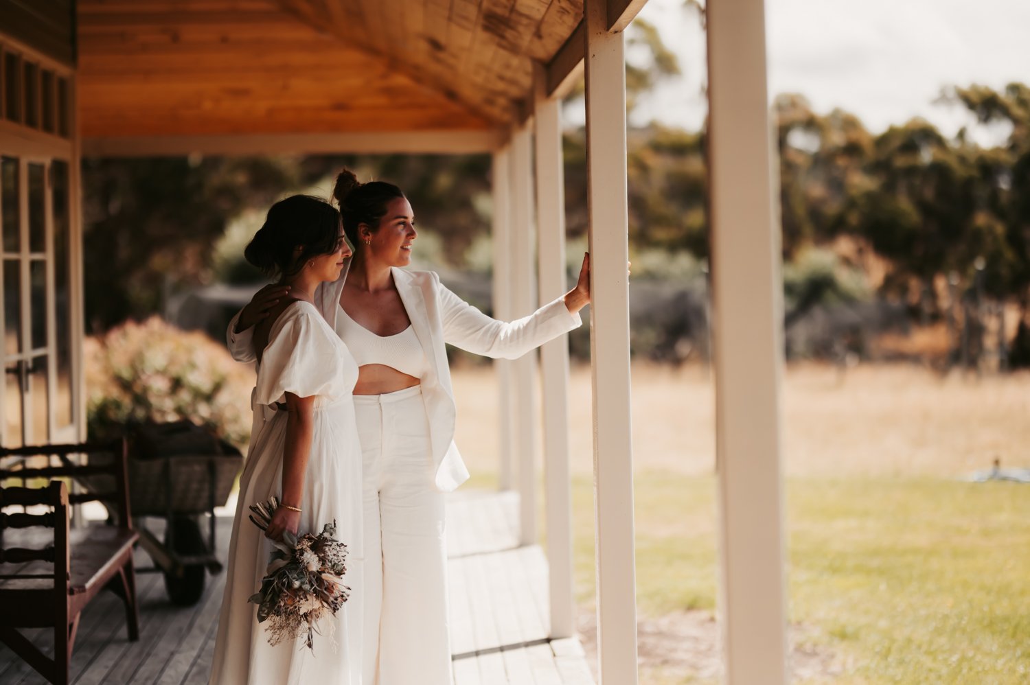 Tasmanian Wedding Photographer-49.jpg