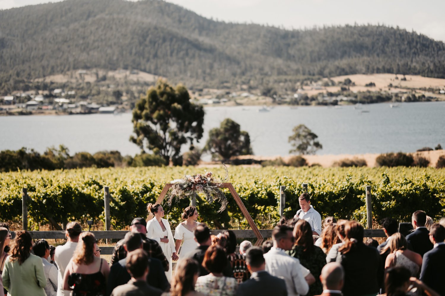 Tasmanian Wedding Photographer-61.jpg