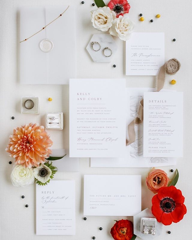 Cue the Hilary Duff &ldquo;What Dreams are Made Of&rdquo; song. 🎶 Absolutely loving every single design touch of this @shinewedding invitation suite styled by the lovely @laurenreneephoto with flawless floral from @sapphireandlace and the prettiest 