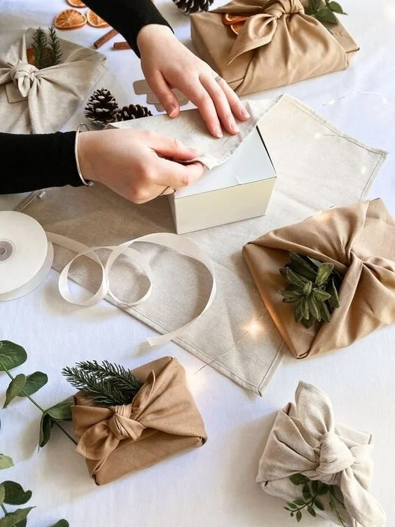 Gift Guide: What To Get Your Soon To Be Wife by Brianna Bowman