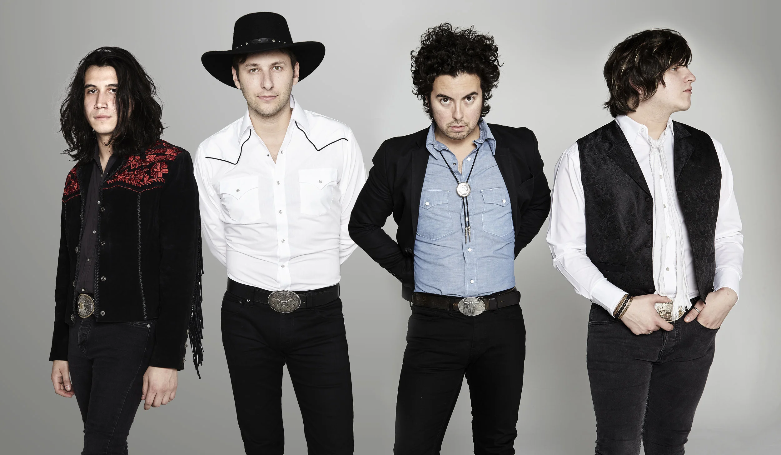 The-Last-Bandoleros-2018Press-2.jpg