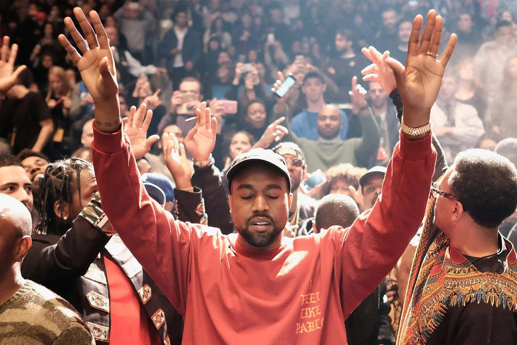kanye-west-releasing-new-music-soon-01.jpg