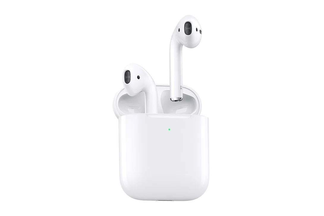 https___hypebeast.com_image_2019_08_7-best-true-wireless-earbuds-apple-samsung-sony-01.jpg
