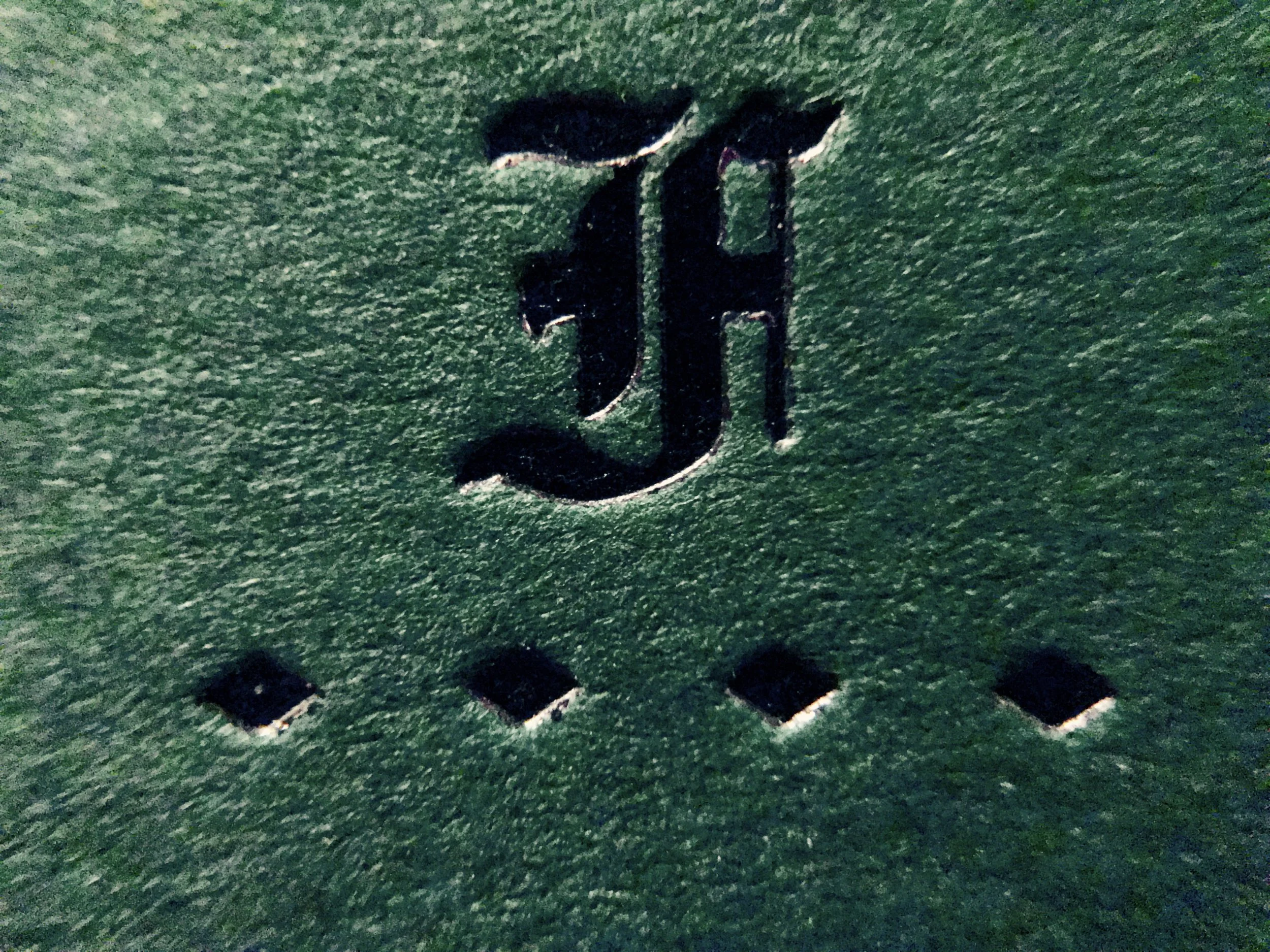 Olde English F logo.