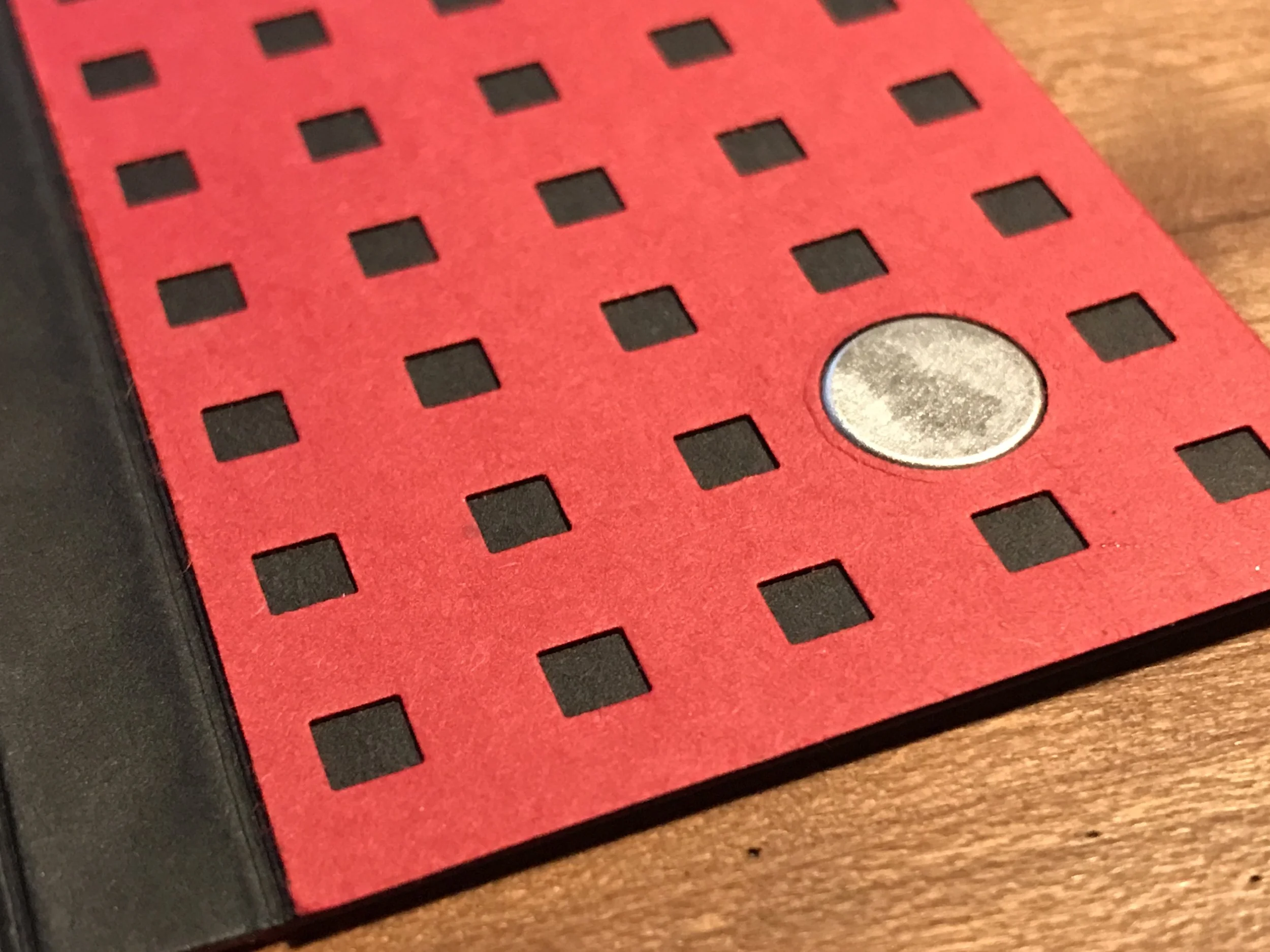 Magnet close-up.