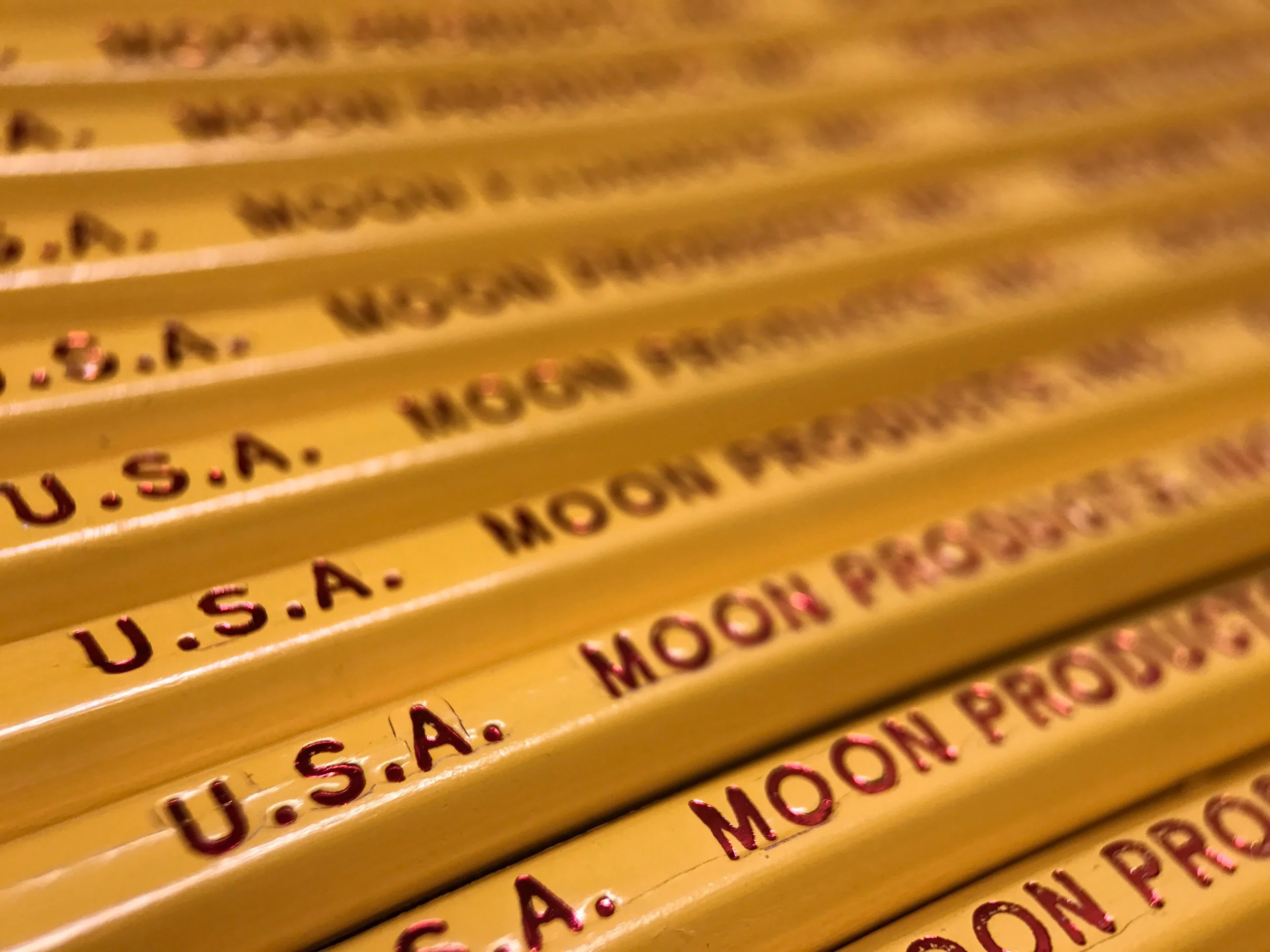 moon-products-crown-cedar-pencil-2.jpg