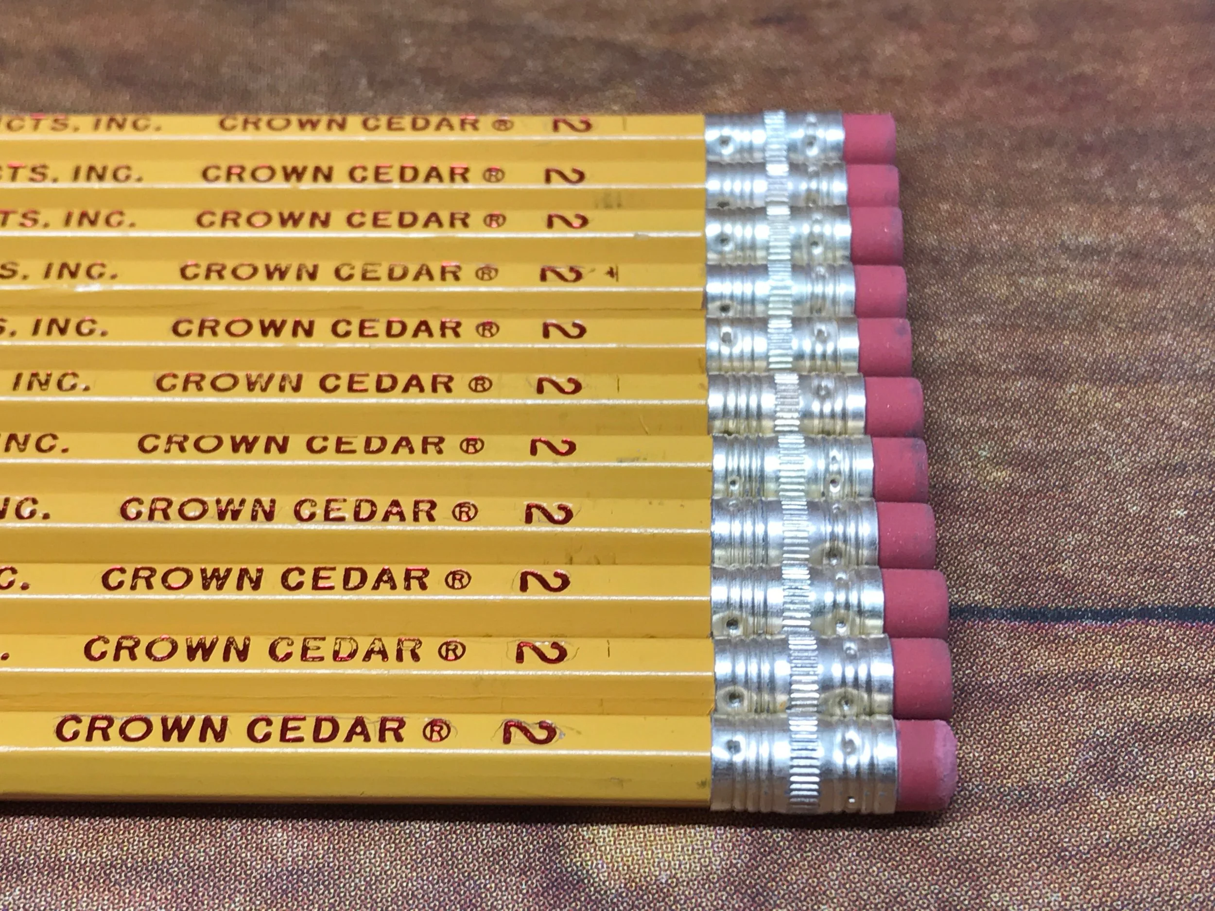 moon-products-crown-cedar-pencil-5.jpg