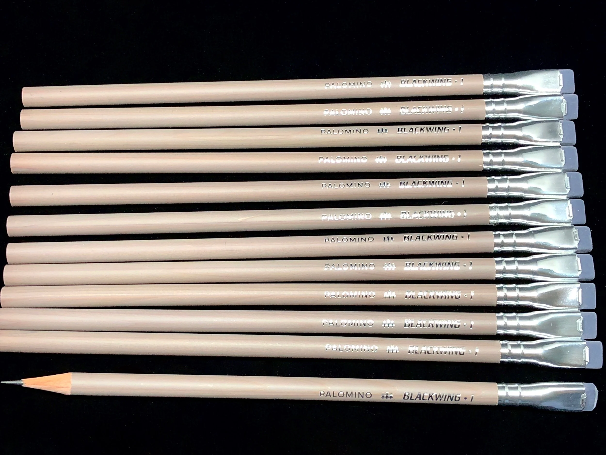 palomino-blackwing-volume-1-1.jpg