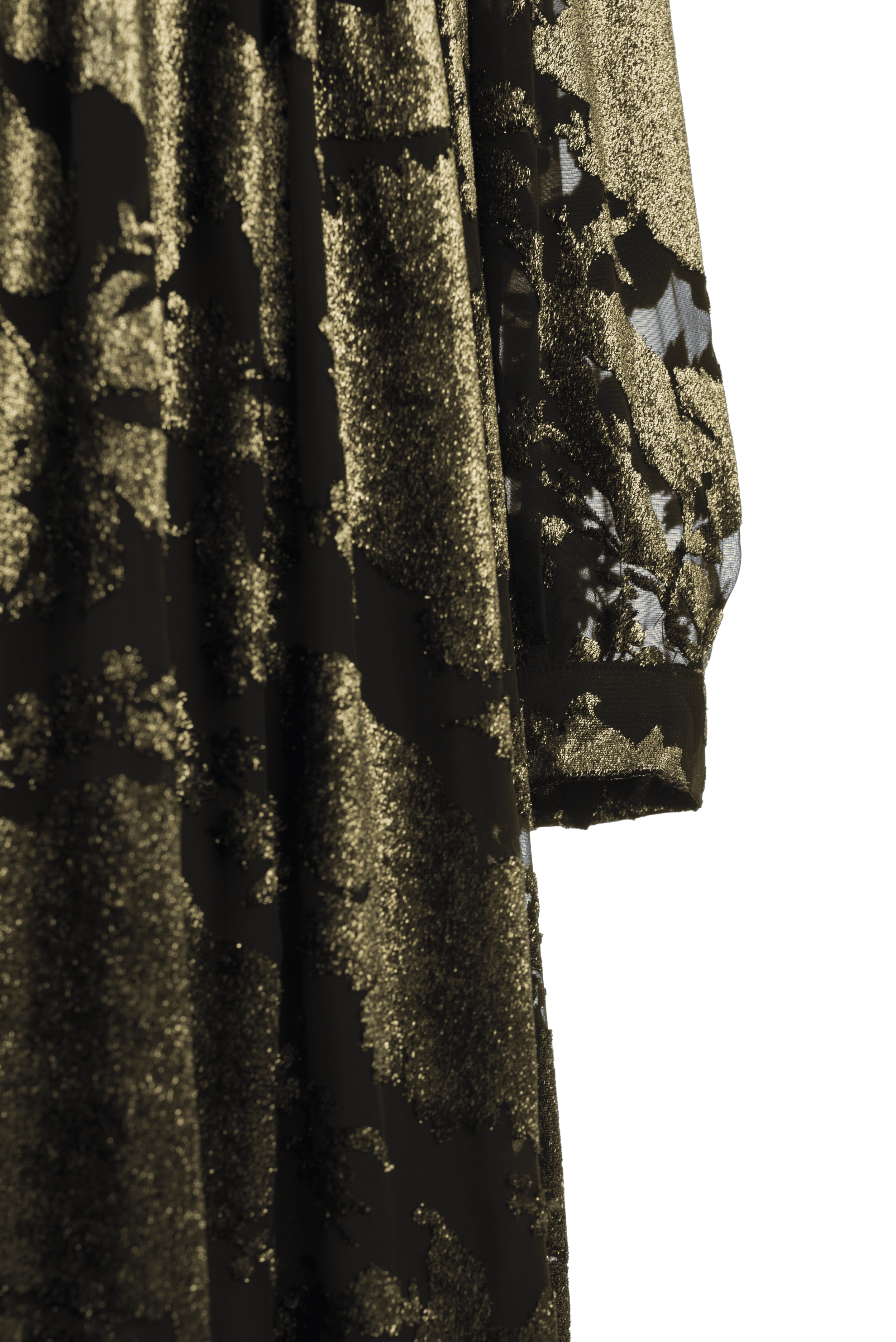 Robe-Doree-1-4_optimized.png