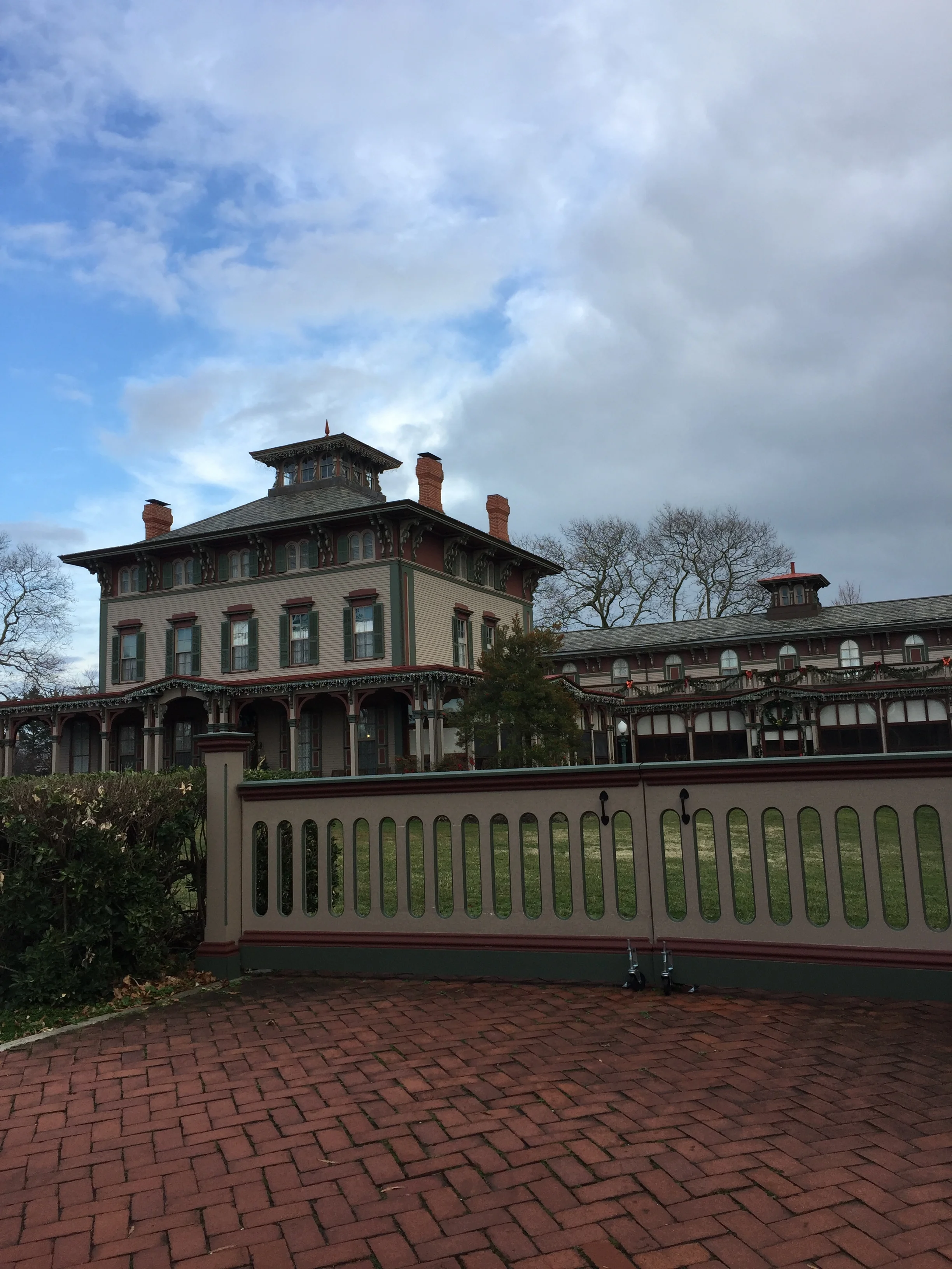 The Southern Mansion