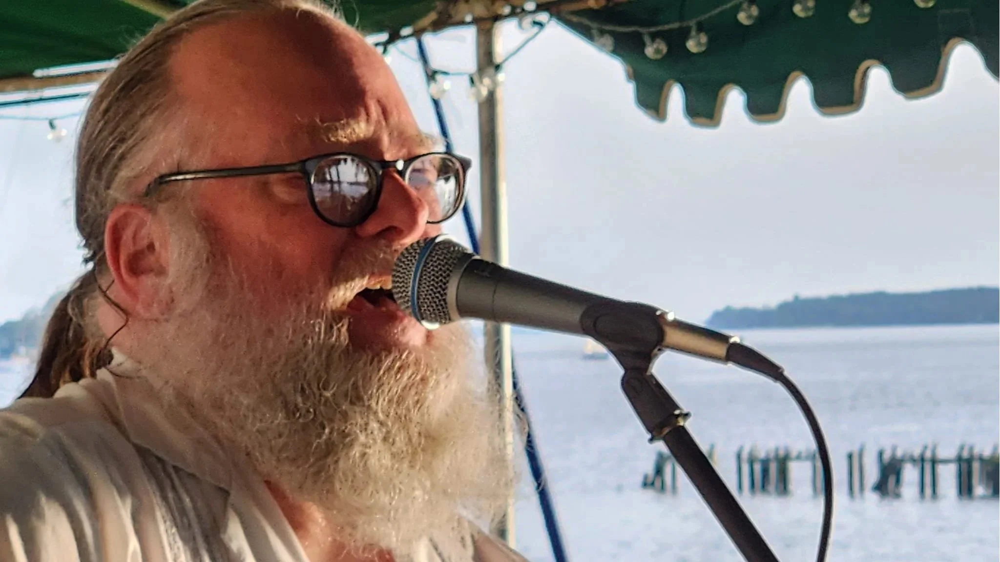 ***LIVE MUSIC*** Evans and Dancik