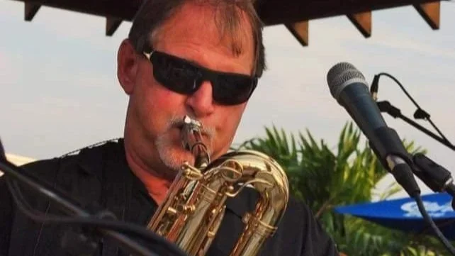 ***LIVE MUSIC*** Ken Tonge