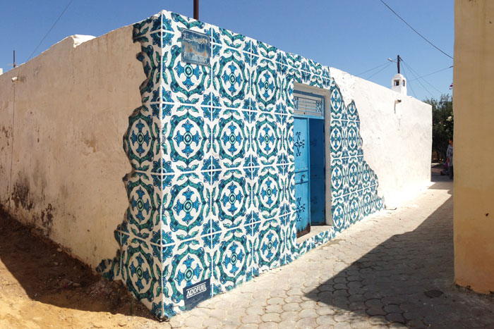  In Djerba, Tusinia for  Djerbahood  (a project by  Galerie Itinerrance ). 