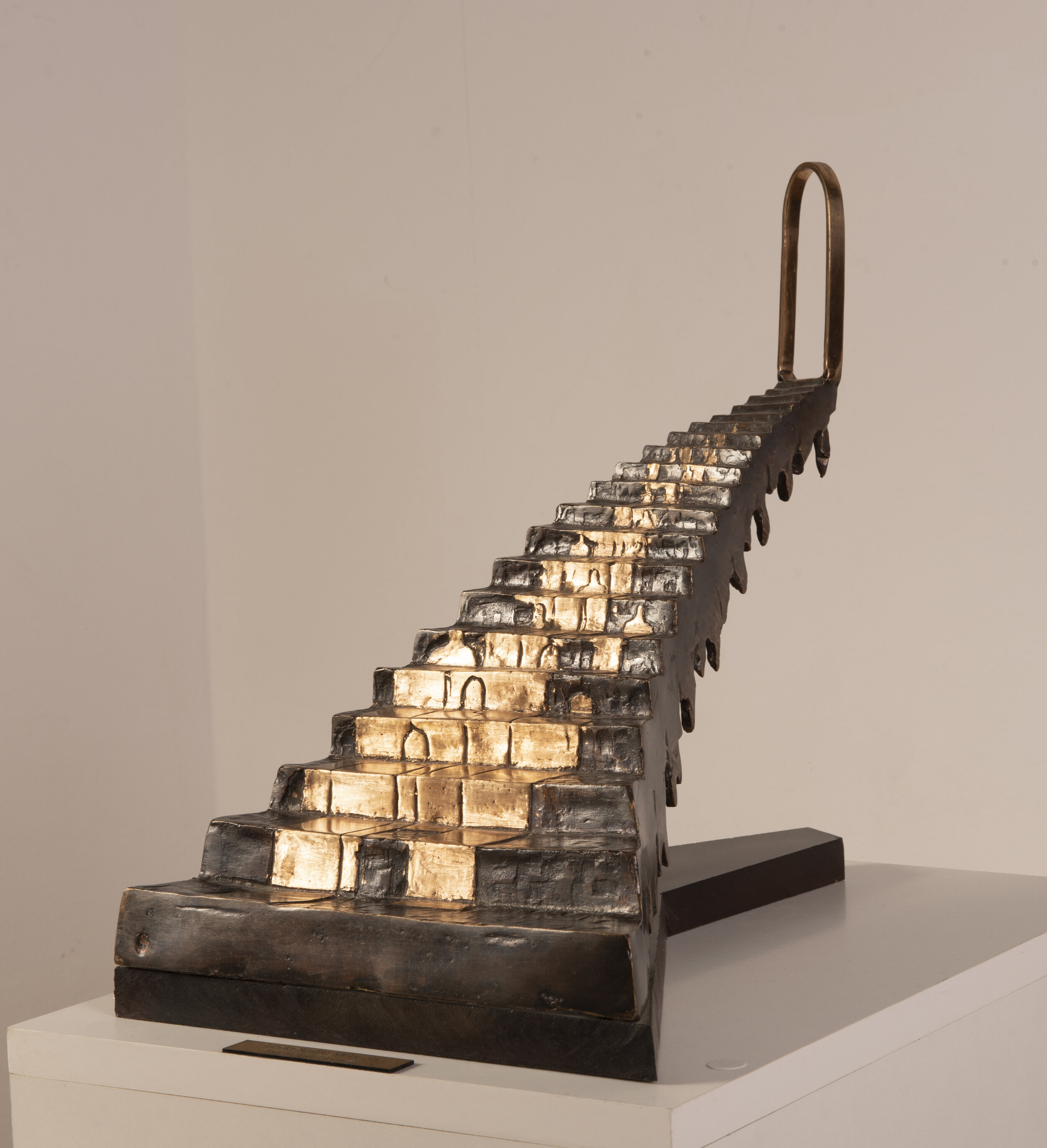 'Stairway to freedom', bronze, stone, 32/35/24 cm