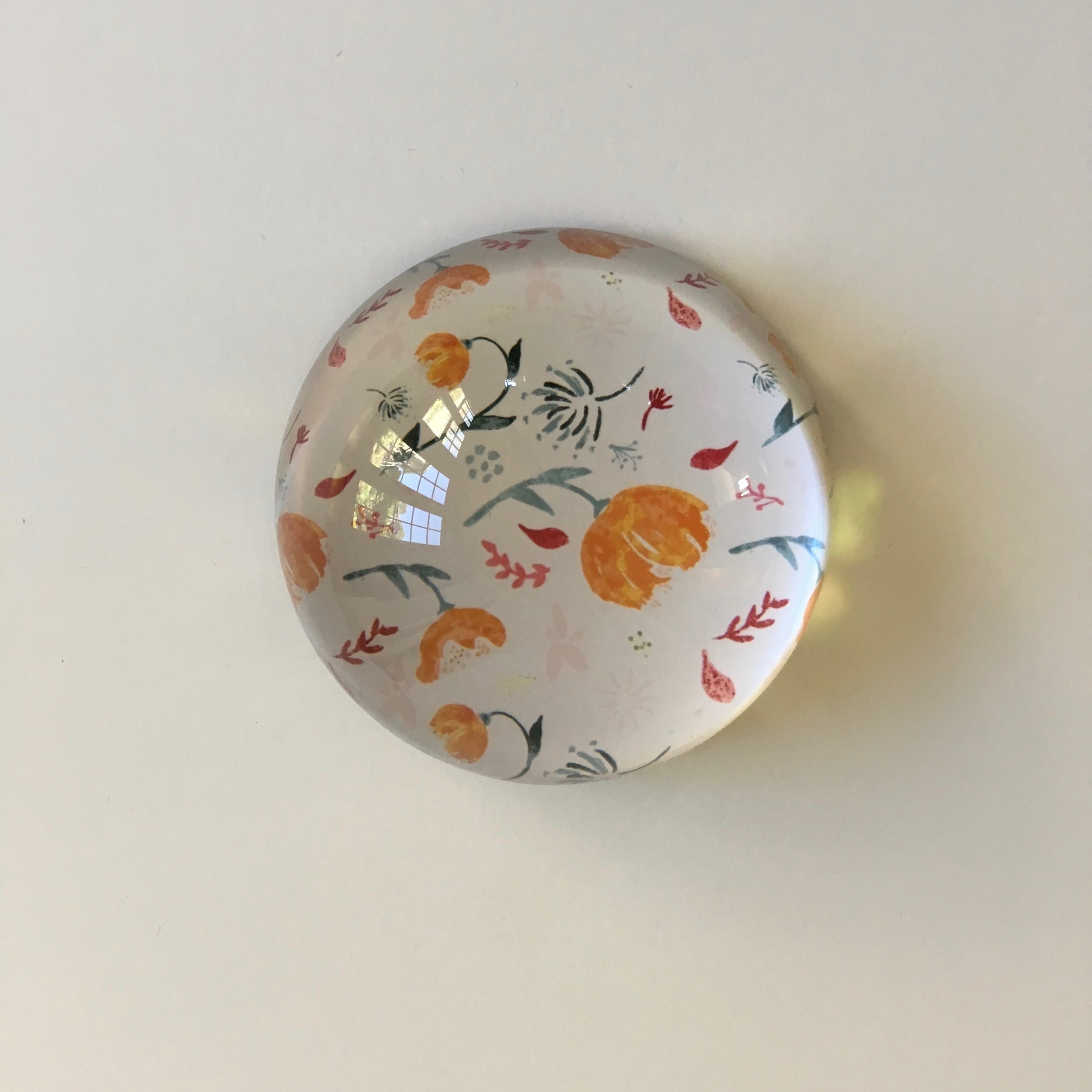 Round paperweight (Copy)