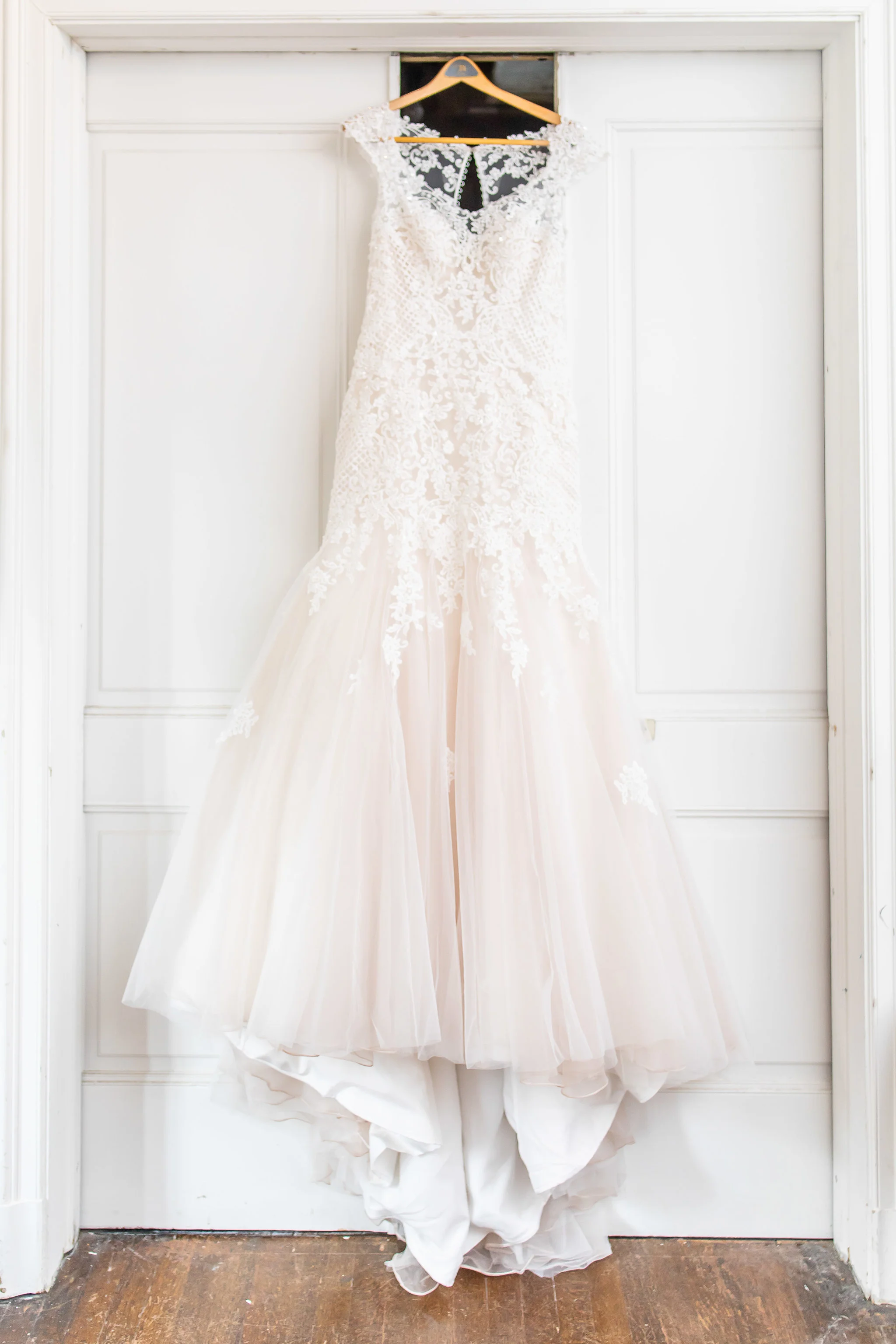 FowlerHouseLafayetteWeddingDress.jpg