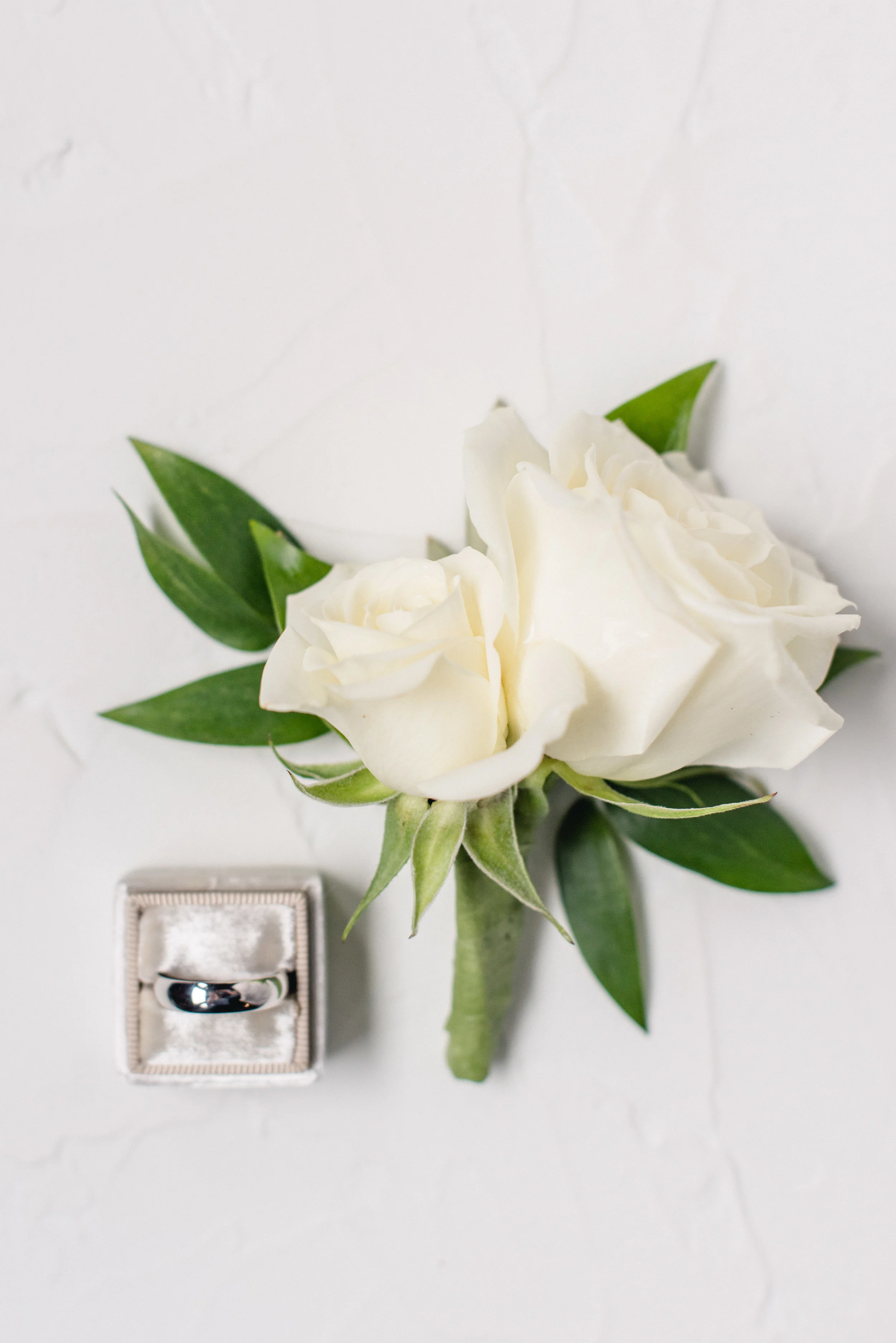 Rose Boutonniere.jpg
