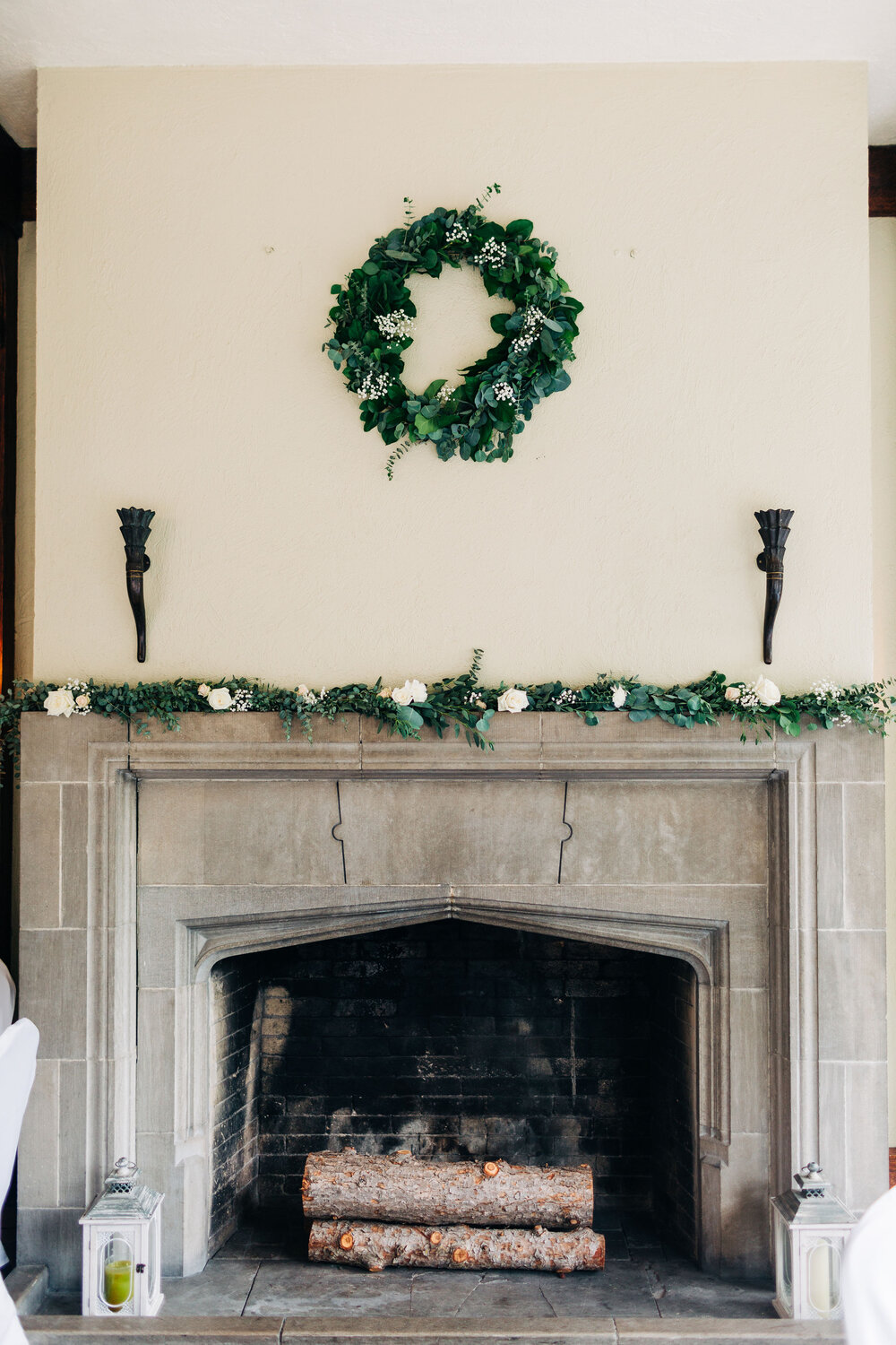 Mantle Wreath and Garland.jpg