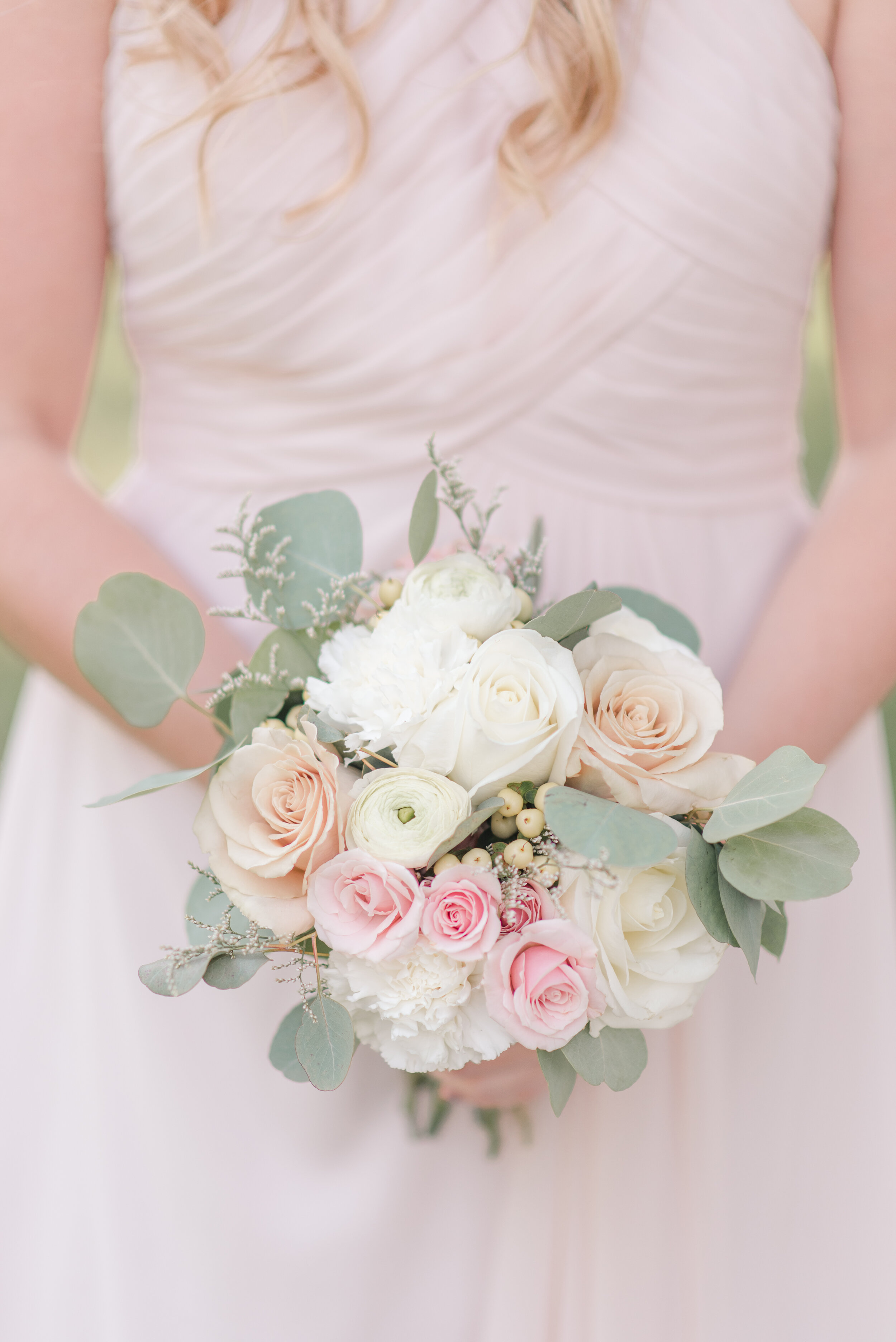 blush, cream, peach bridesmaid bouquet.jpg