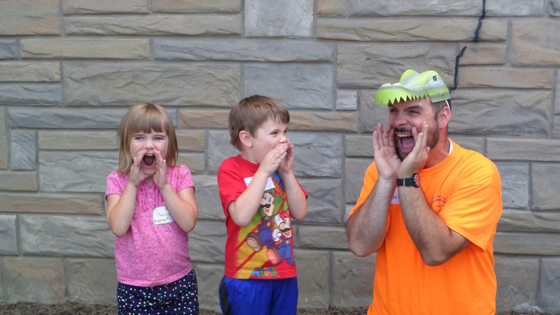 VBS2016 LC+kids.jpg