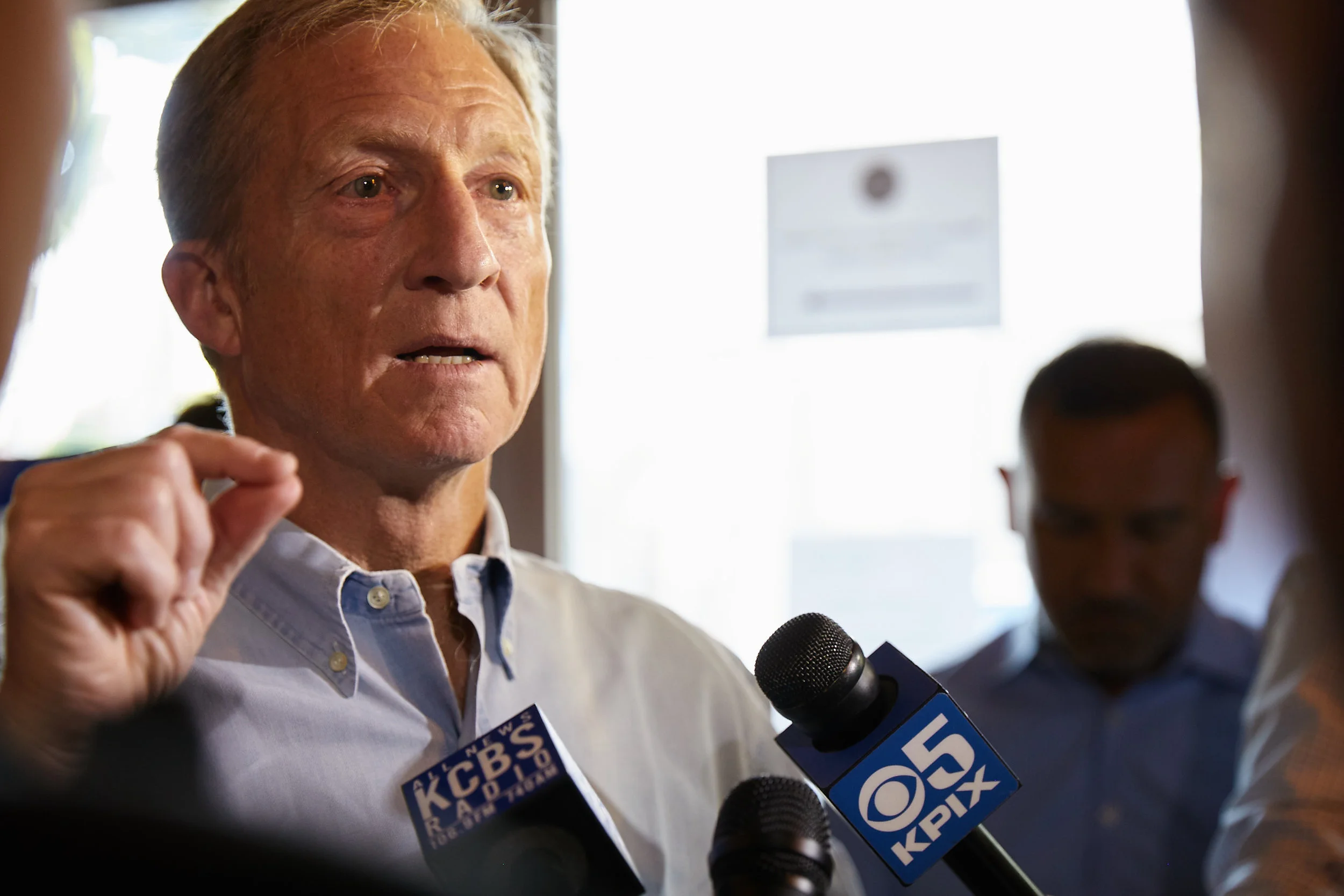 TomSteyer2020+Mannys_144.jpg