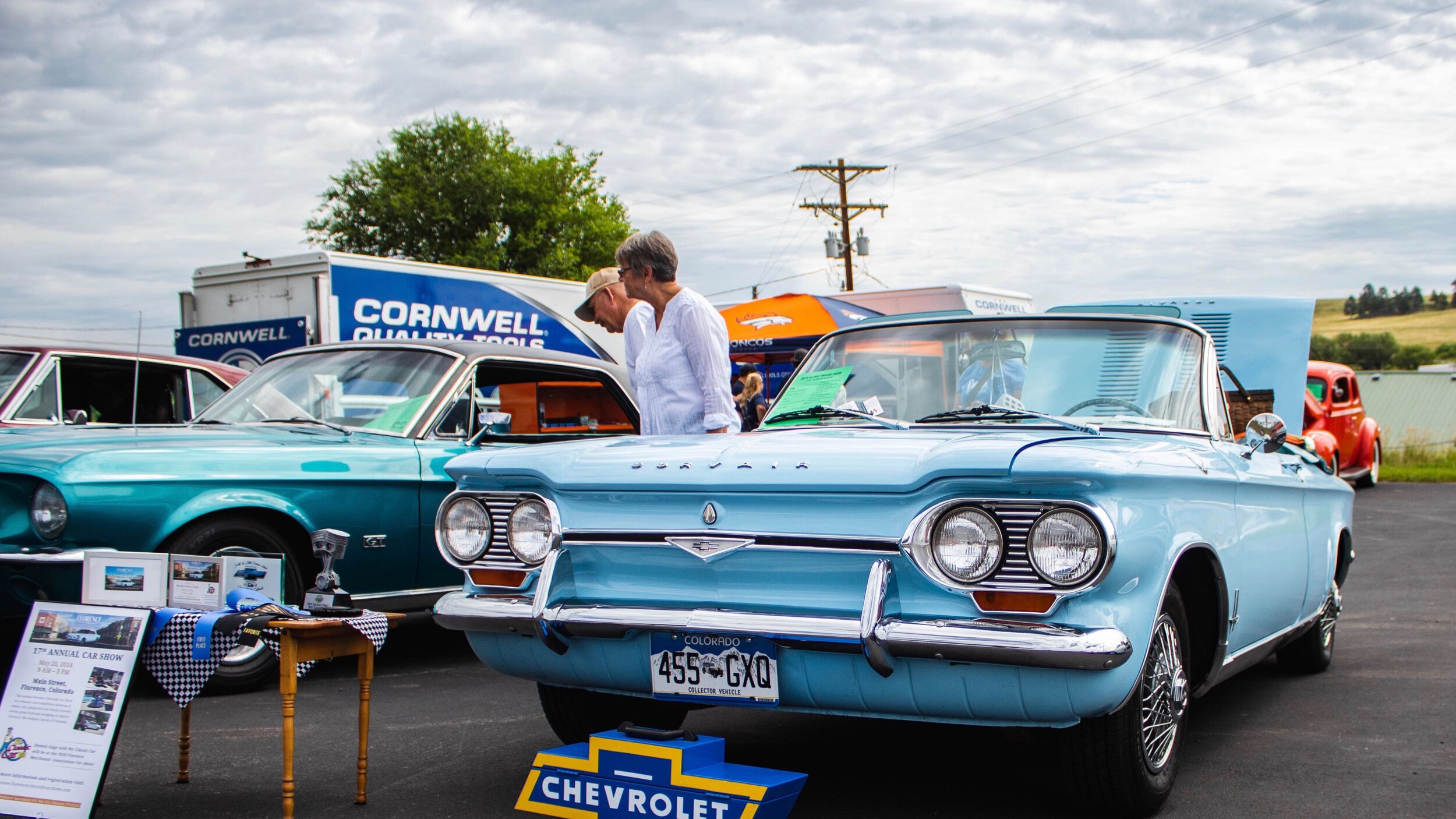 HI-TEST-Motor-Show-2019-Corvair-1964