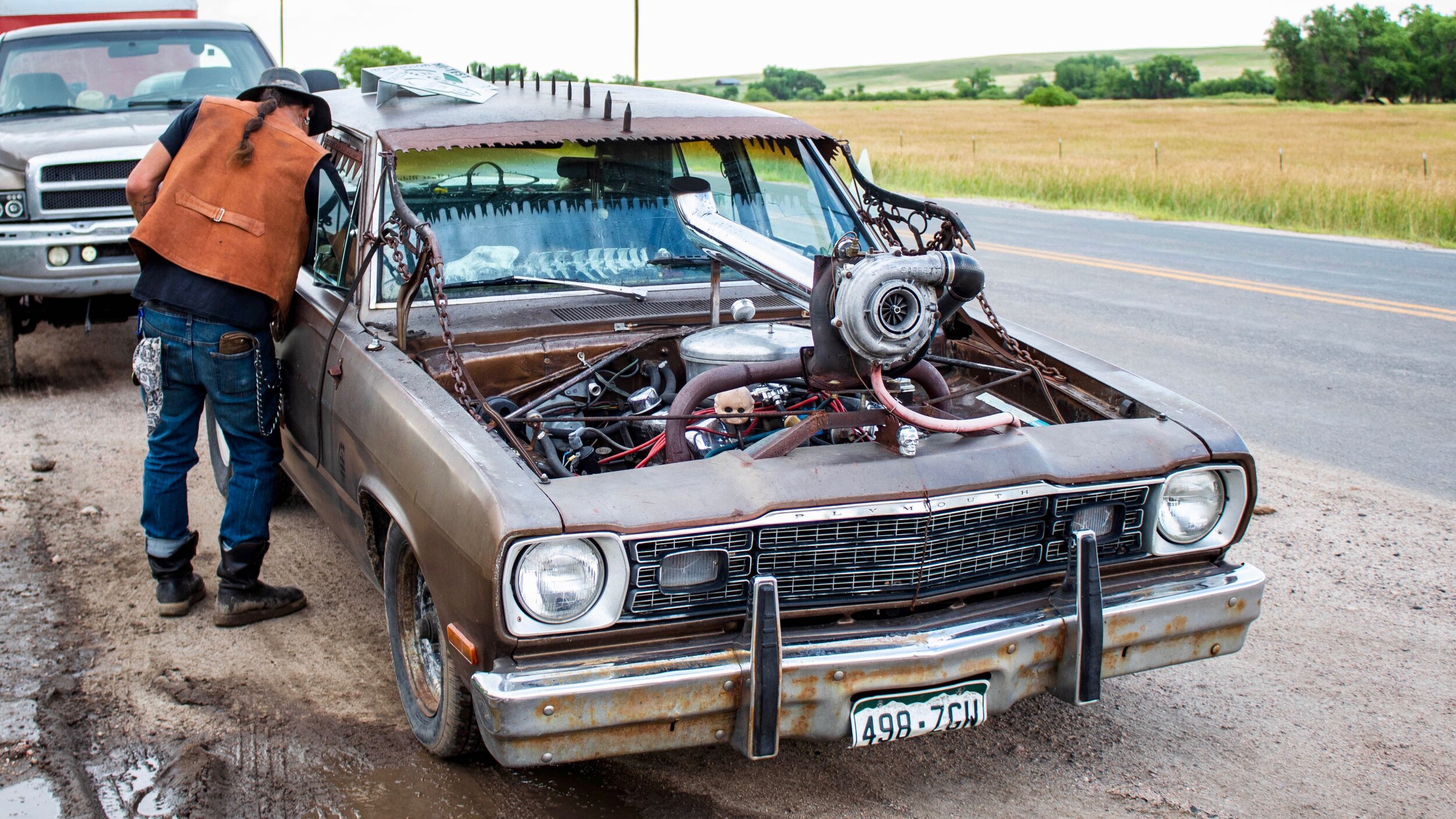 HI-TEST-Motor-Show-2019-PLYMOUTH-VALIANT-1973-1