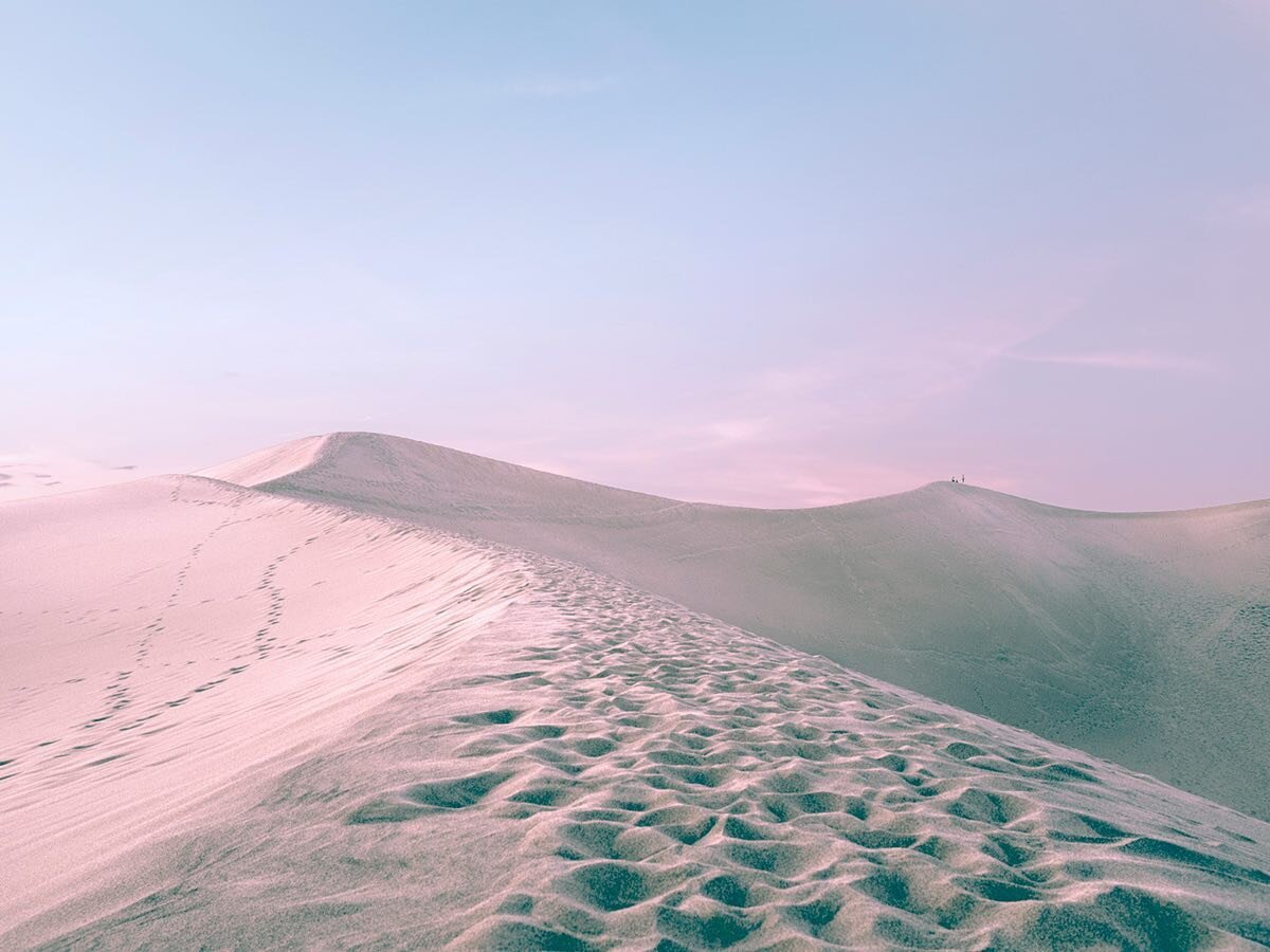 Now is the time to purchase those large prints you've had your eye on! This one looks amazing at 30x40 and all framed and unframed prints are 20% off. Sign up for your code in bio. ⁠⁠
⁠⁠
Pictured here: Death Valley No. 16⁠⁠
⁠