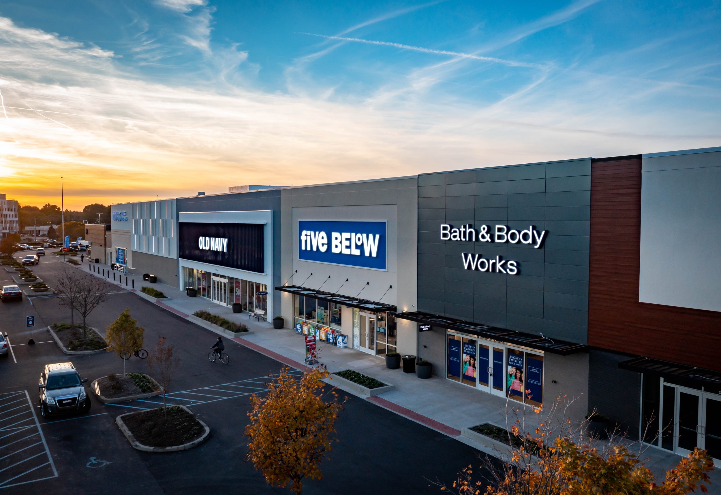 Glendale_Town_Center_2021-28.jpg