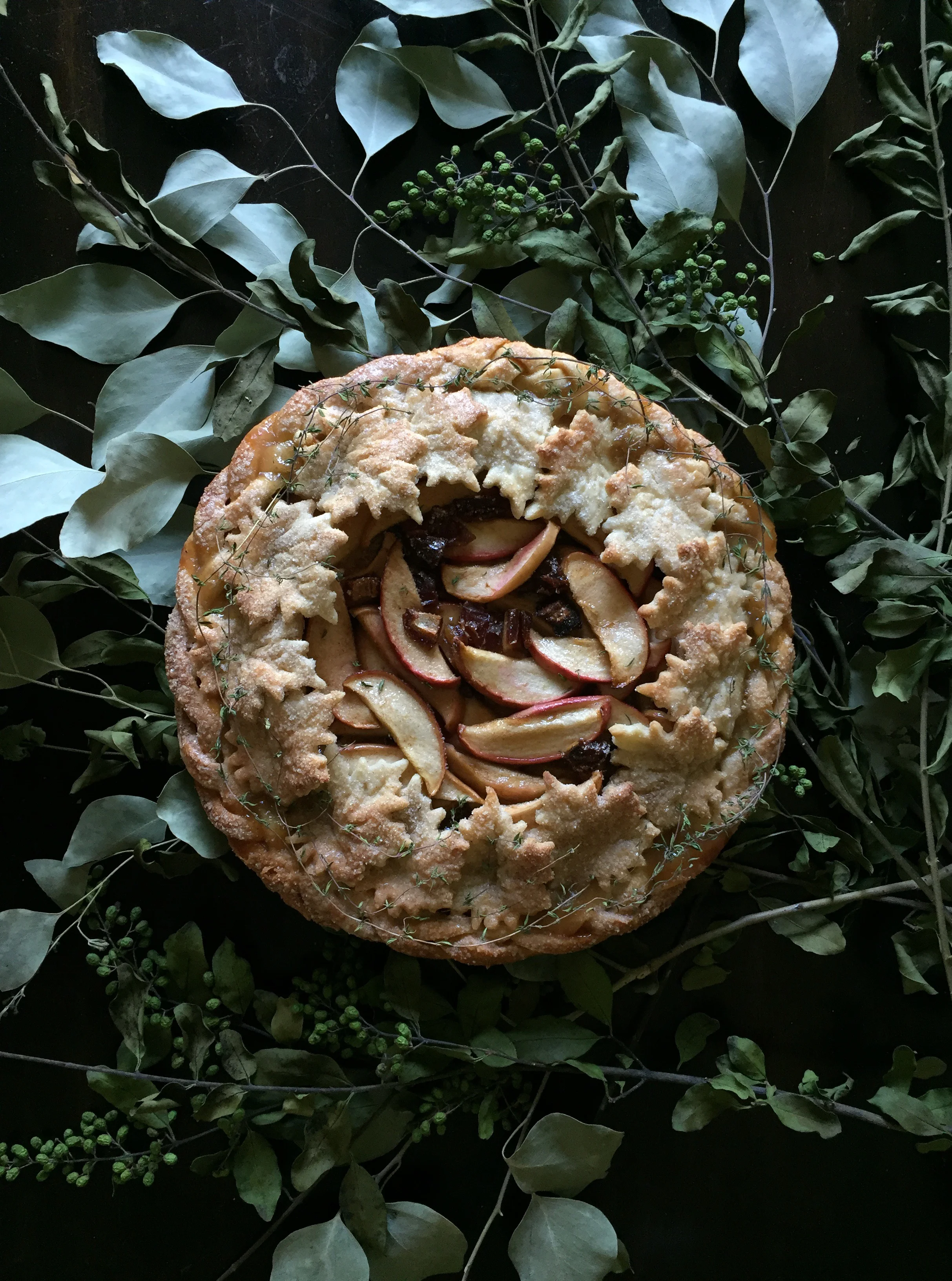 Thyme Apple with Caramel & Date Pie