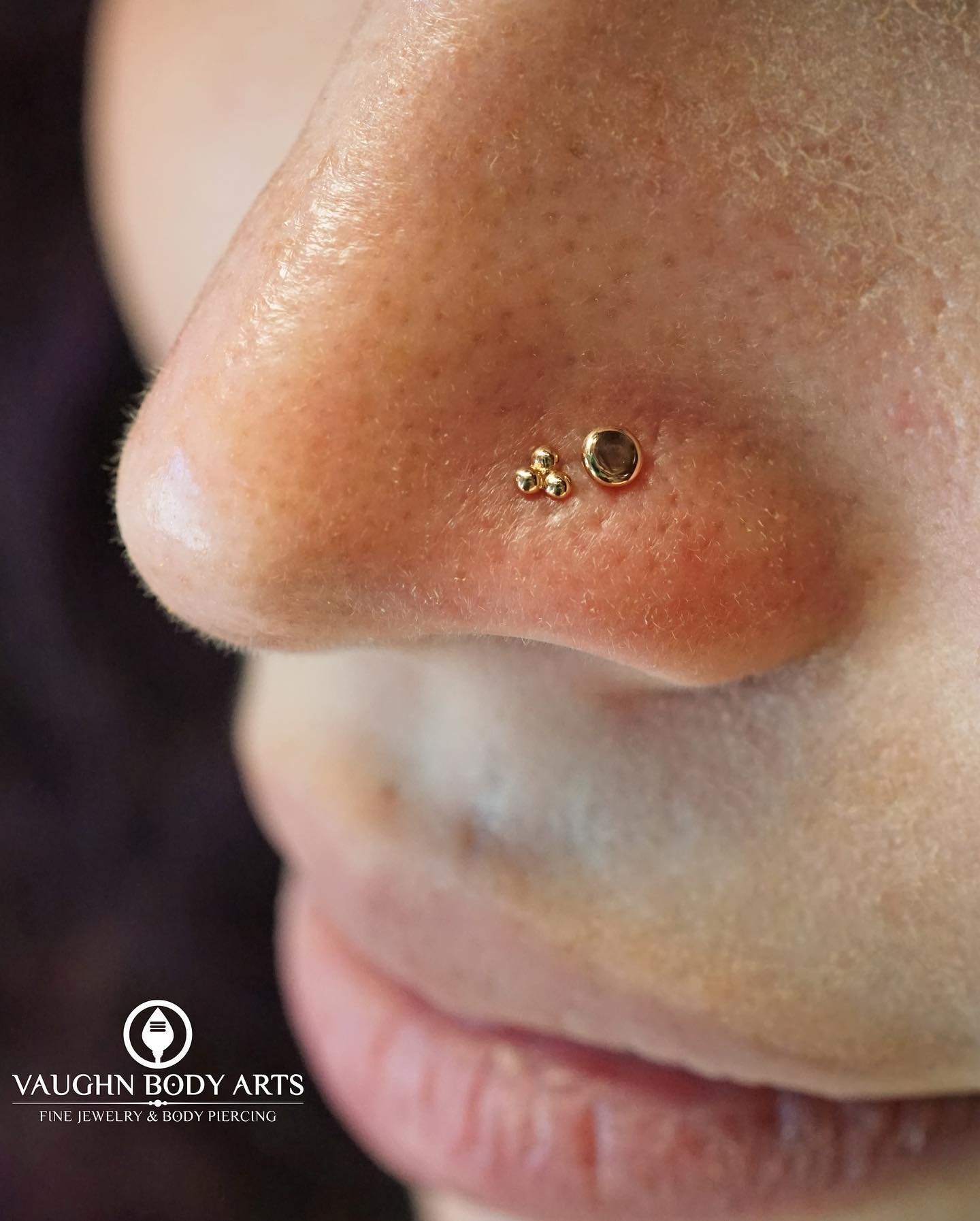 How cute do these piercings look?!

Vaughn got to do these double nostril piercings for Elisa today and we couldn&rsquo;t love them more! Such a pretty look with the rose gold tri-bead next to the rose gold disk. 

Thank you so much Elisa! 

#vaughnb