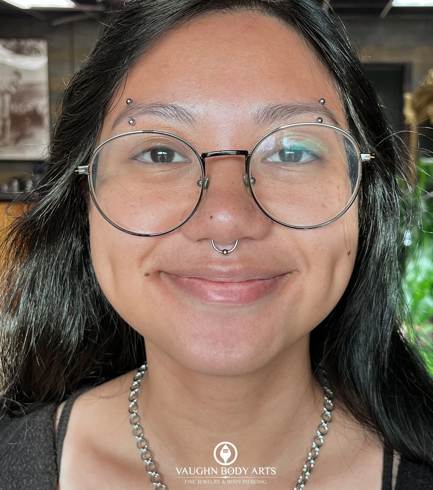 Super cute paired eyebrow piercings for Charisse! 

We just love symmetry, and who doesn&rsquo;t love a good eyebrow piercing? 

Thank you so much Charisse! 

#vaughnbodyarts #piercing #bodypiercing #eyebrowpiercing #eyebrow #monterey #carmel #seasid