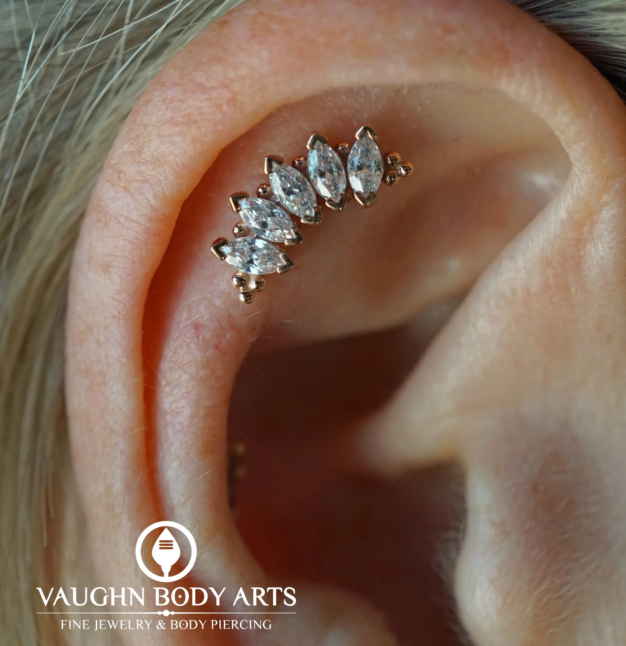 Our wonderful client Amanda always picks out the prettiest pieces of jewelry. 

Vaughn did this piercing for her seven years ago, and yesterday she decided it was time for something new. 

She chose this gorgeous rose gold Marquise Panaraya from BVLA