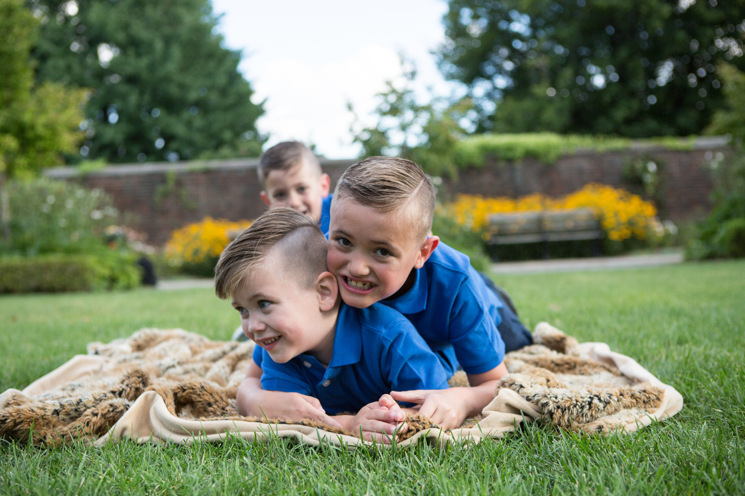 Ashley_Ann_Photography_Mellon_Park_Pittsburgh_Family_Session-1-21.jpg