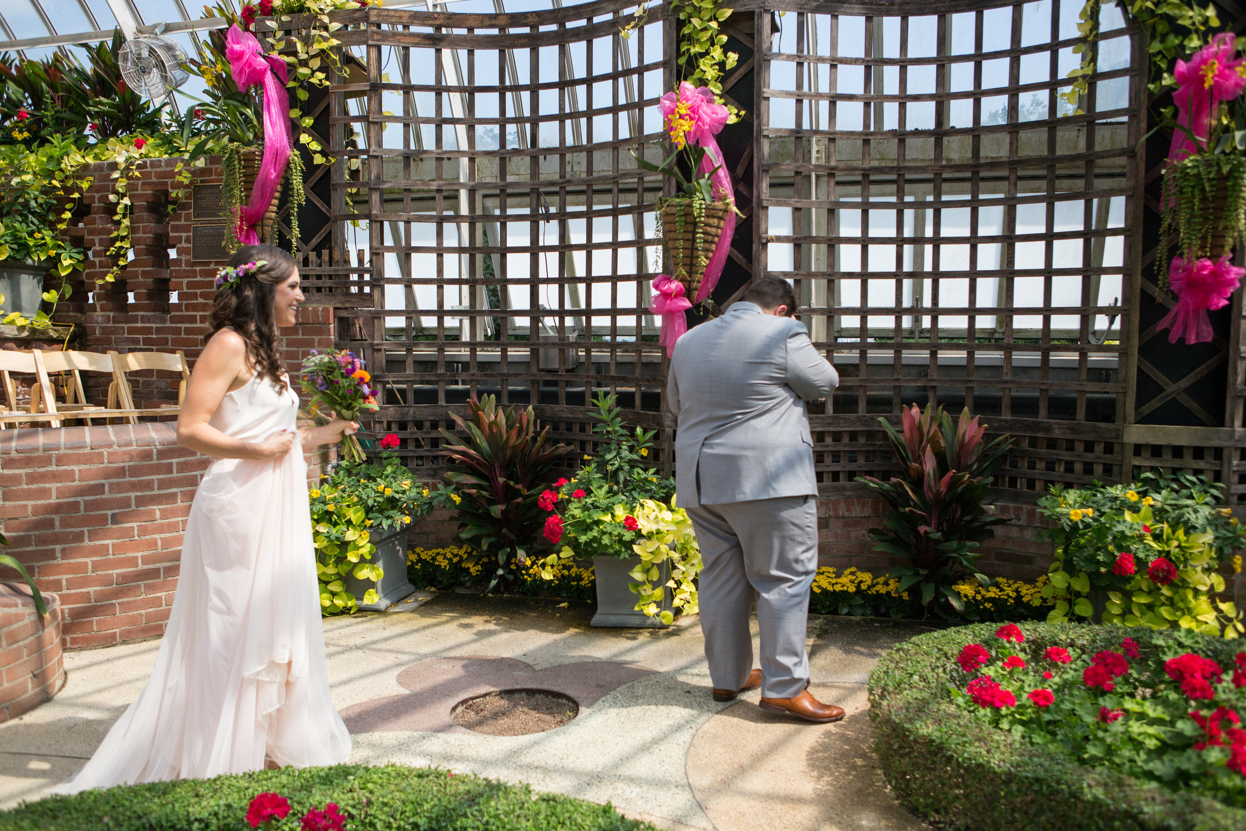 Ashley_Ann_Photography_Pittsburgh_Wedding_Phipps_Conservatory-1-3.jpg