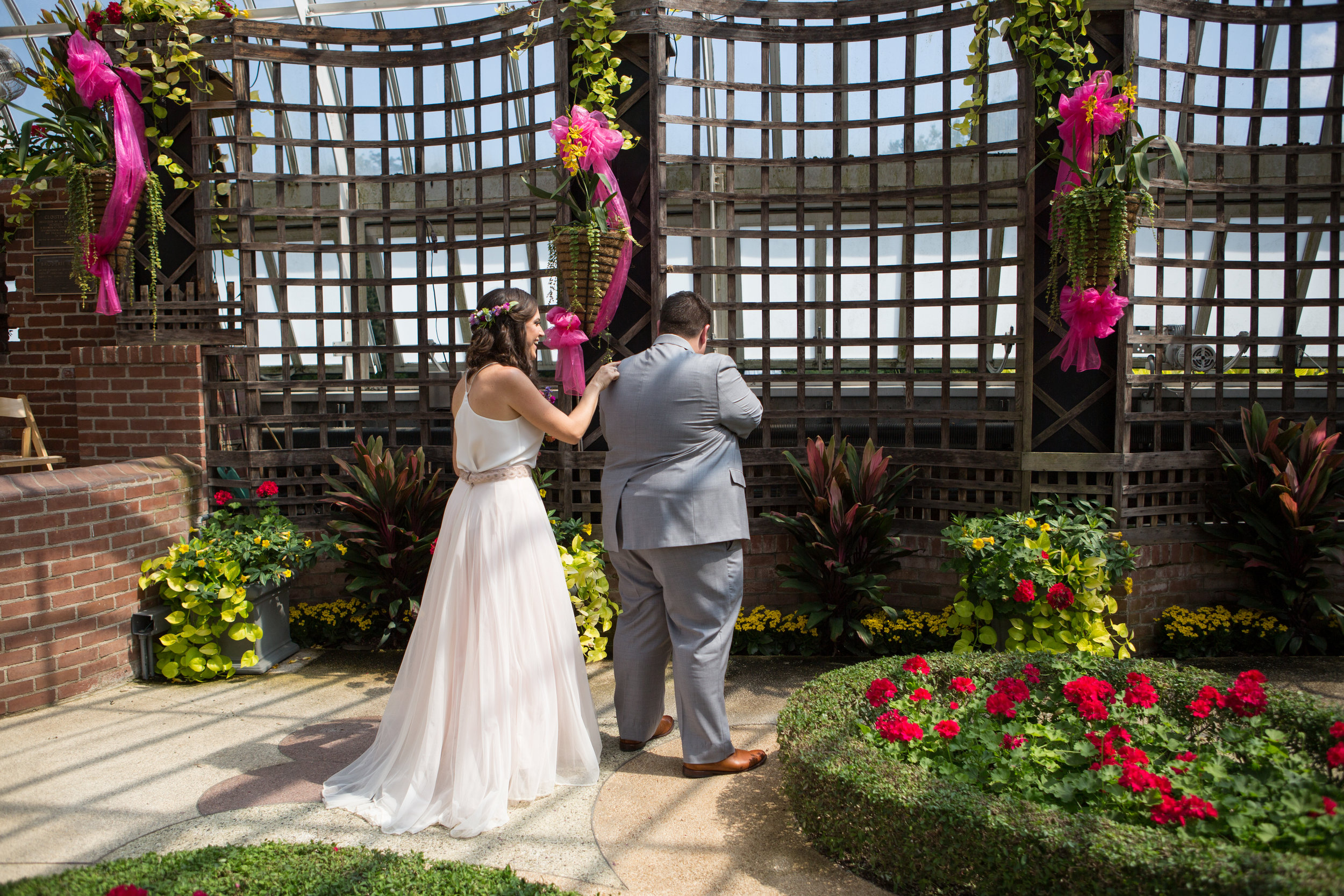 Ashley_Ann_Photography_Pittsburgh_Wedding_Phipps_Conservatory-1-5.jpg