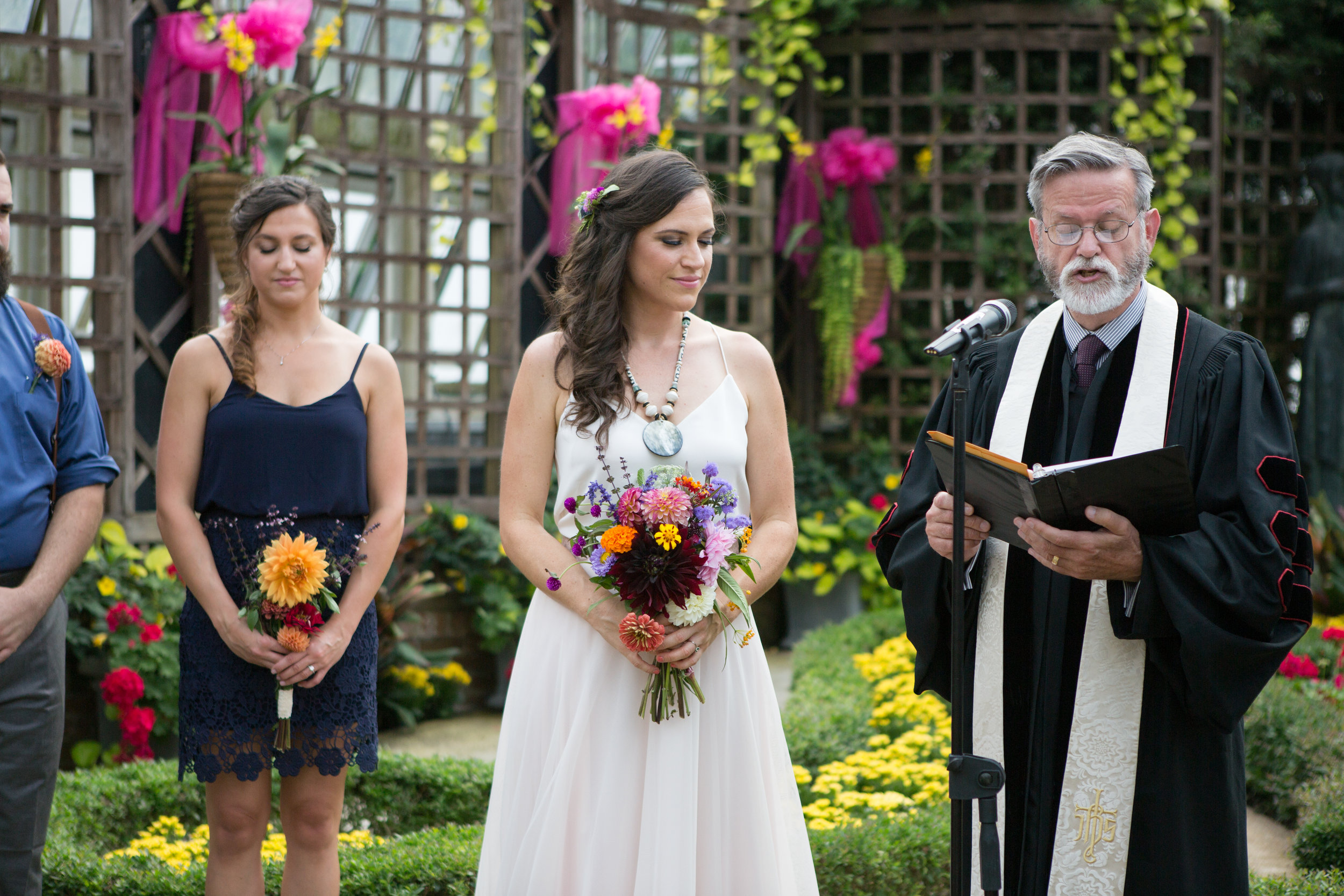 Ashley_Ann_Photography_Pittsburgh_Wedding_Phipps_Conservatory-1-43.jpg