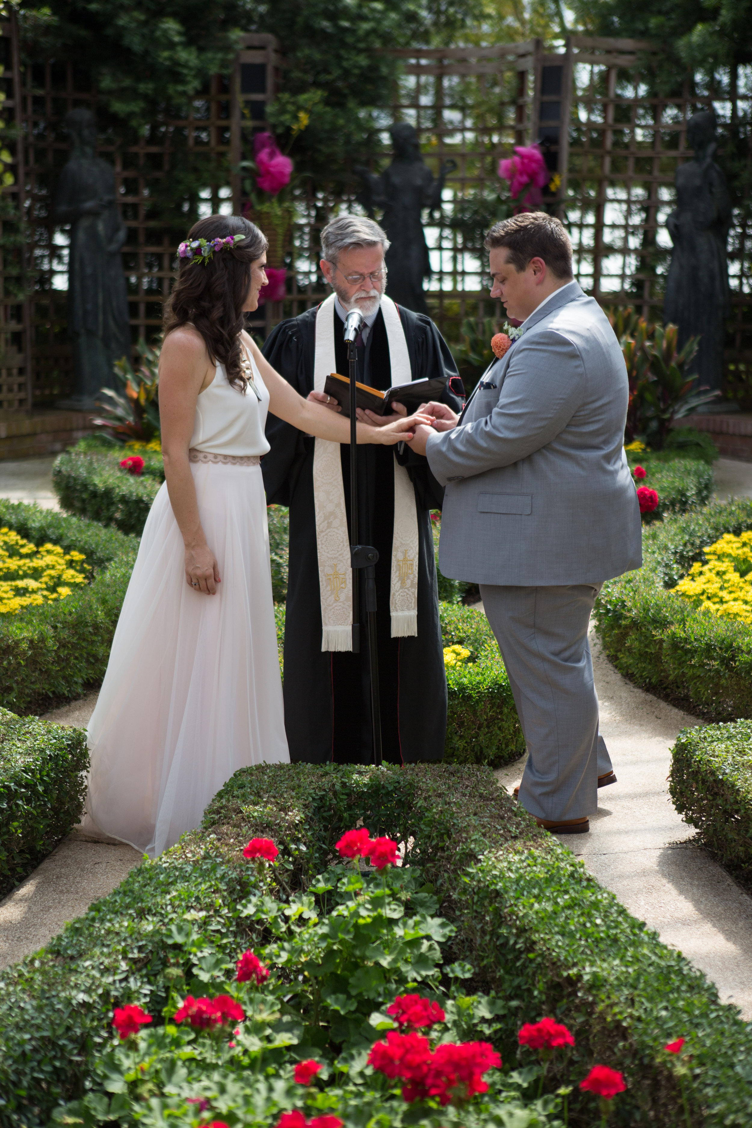 Ashley_Ann_Photography_Pittsburgh_Wedding_Phipps_Conservatory-1-49.jpg