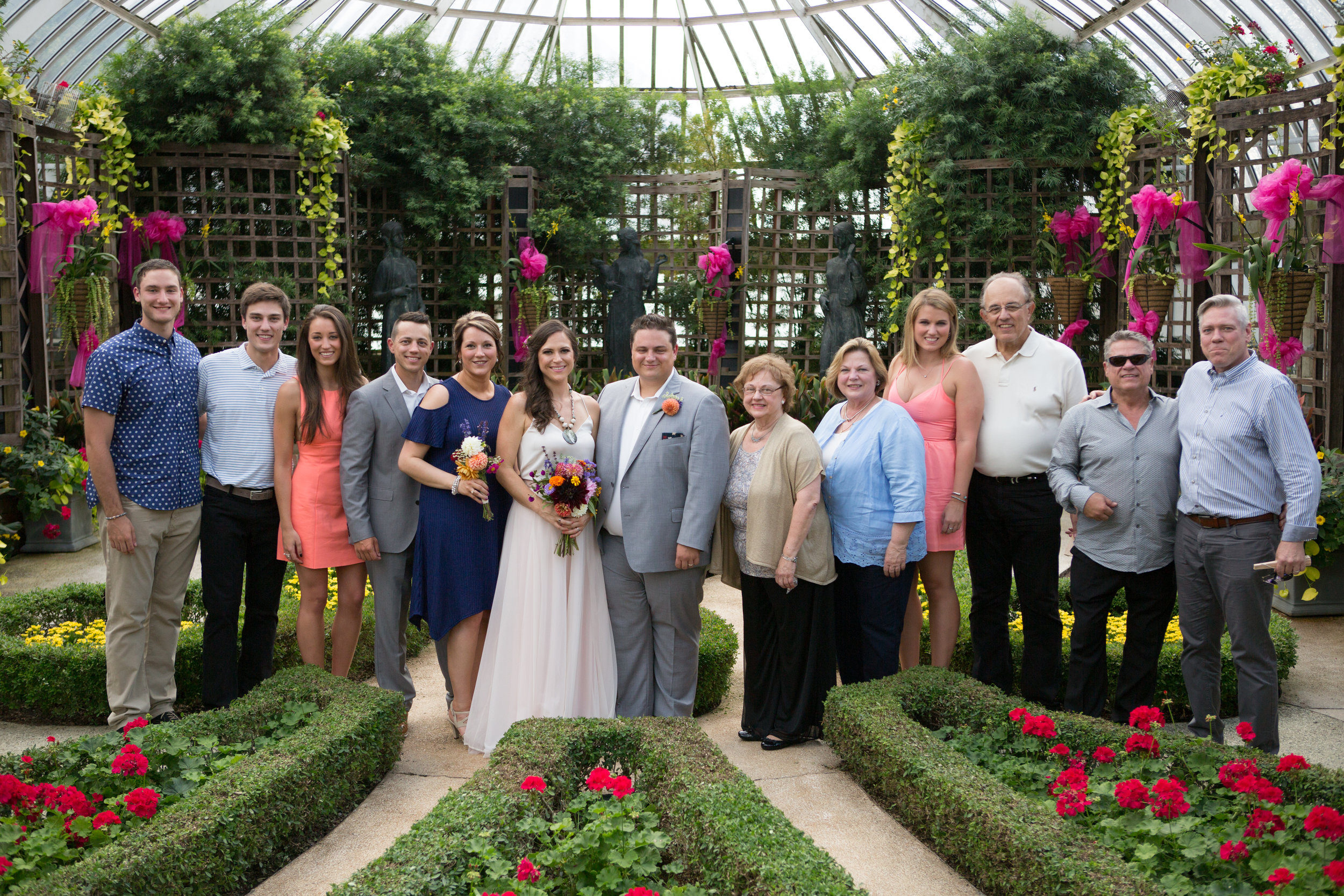 Ashley_Ann_Photography_Pittsburgh_Wedding_Phipps_Conservatory-1-58.jpg